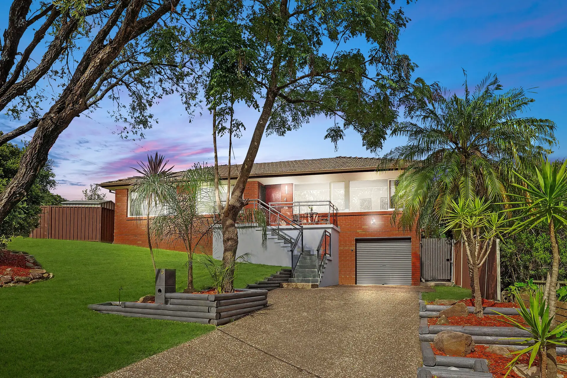 5 Bligh Close, Georges Hall Sold by Richard Matthews Real Estate - image 1