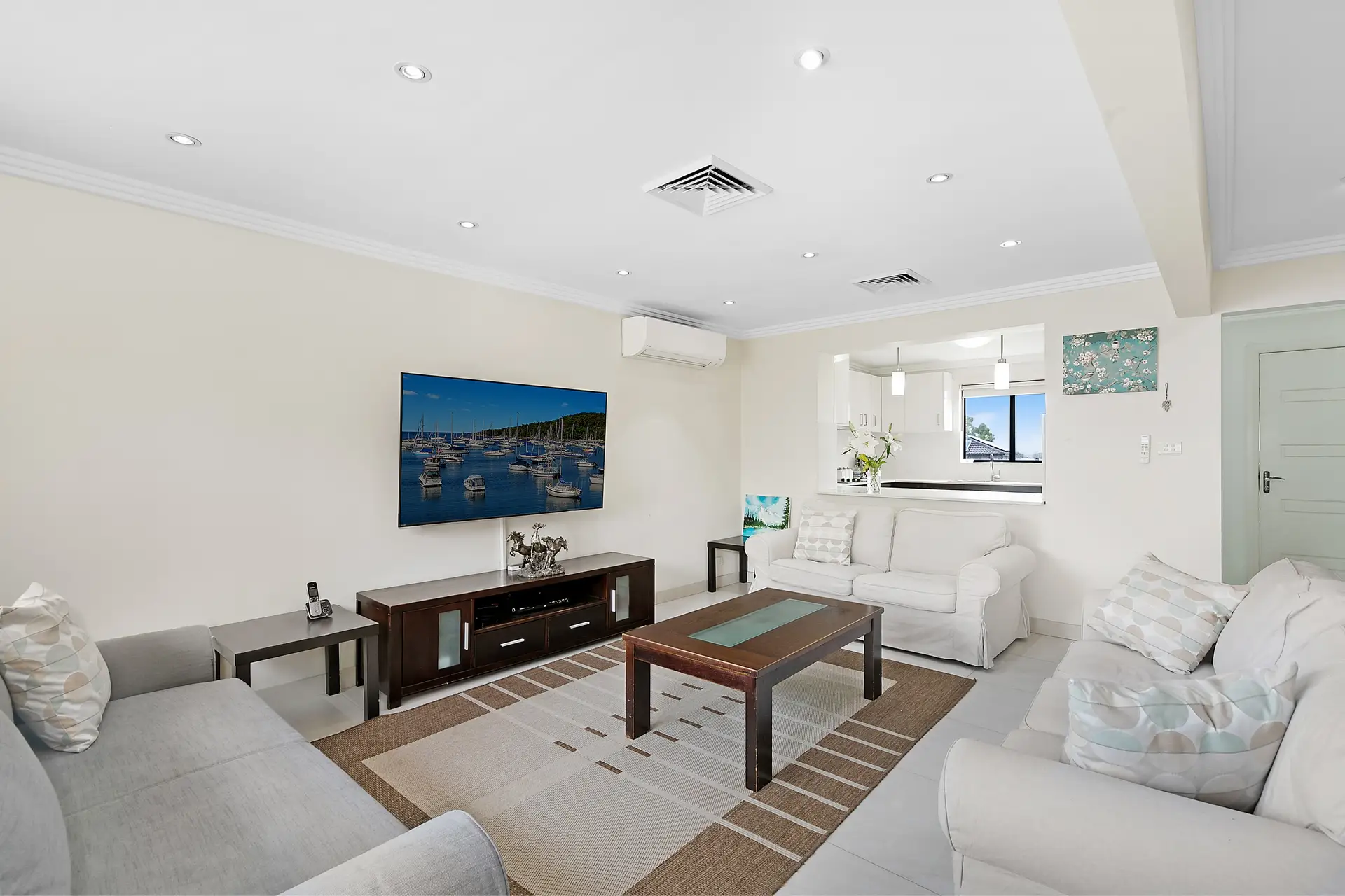 5 Bellevue Avenue, Georges Hall Sold by Richard Matthews Real Estate - image 3