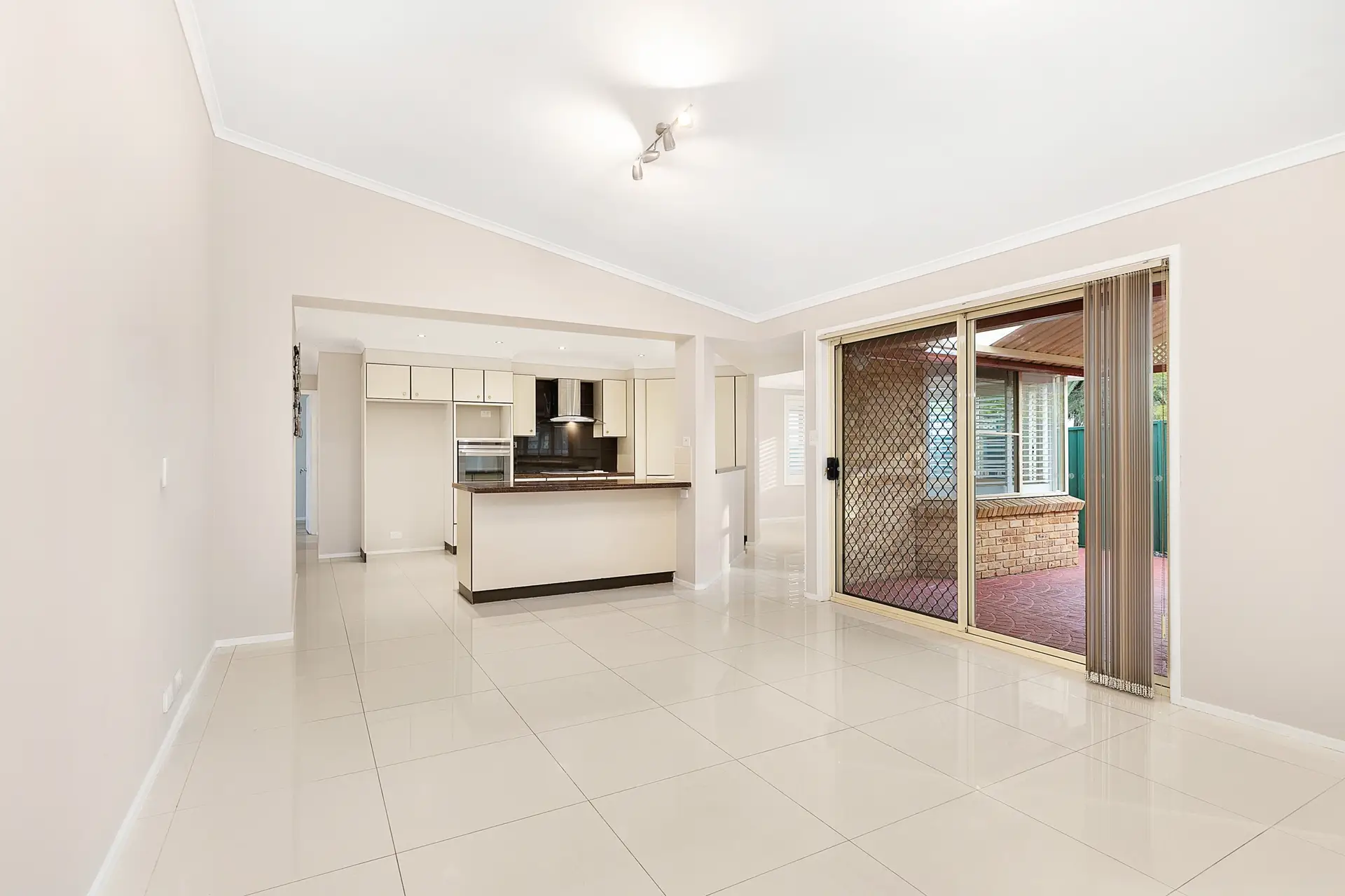 12a Endeavour Road, Georges Hall Sold by Richard Matthews Real Estate - image 3
