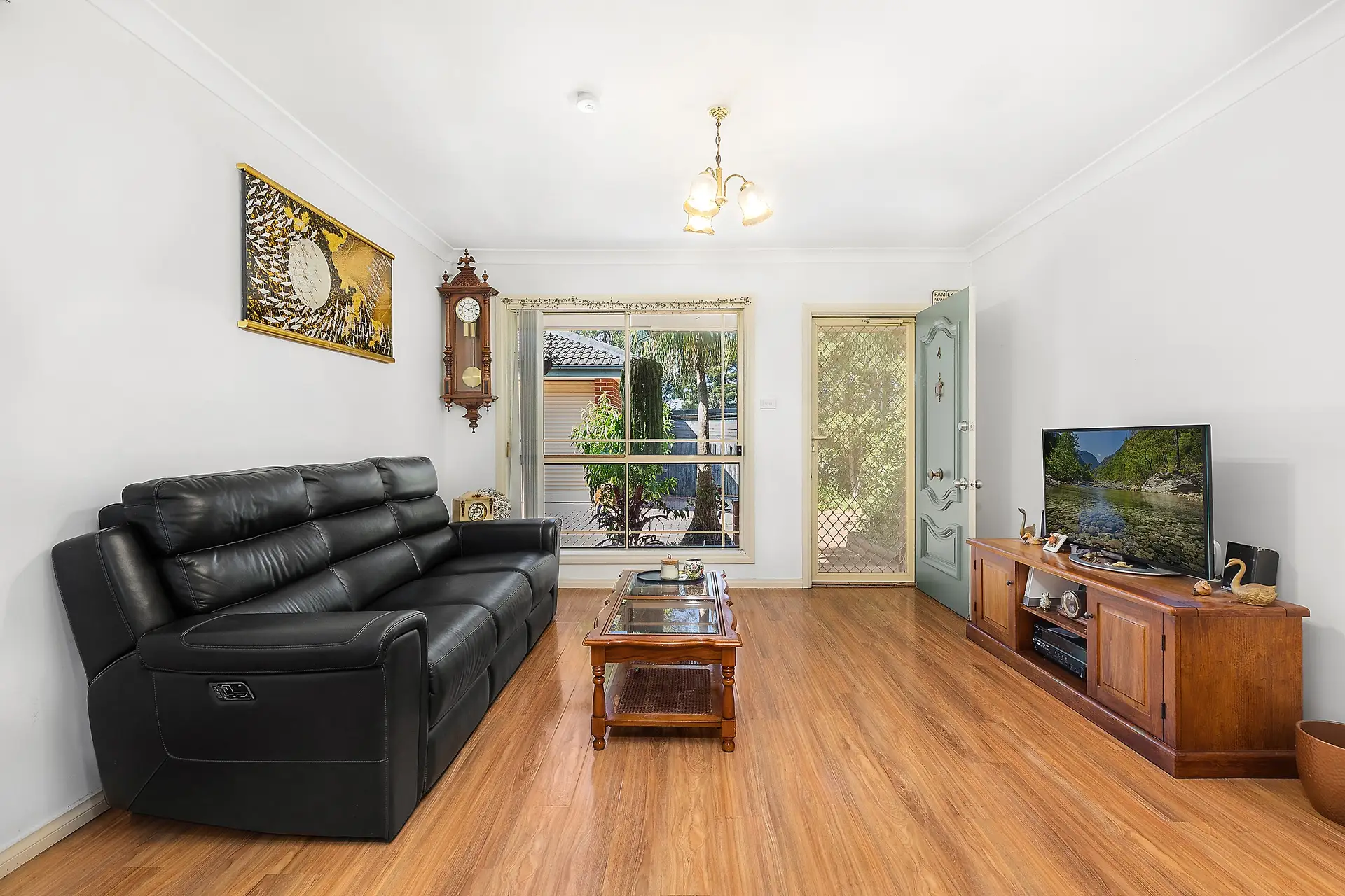 4/135 Chester Hill Road, Bass Hill Sold by Richard Matthews Real Estate - image 2