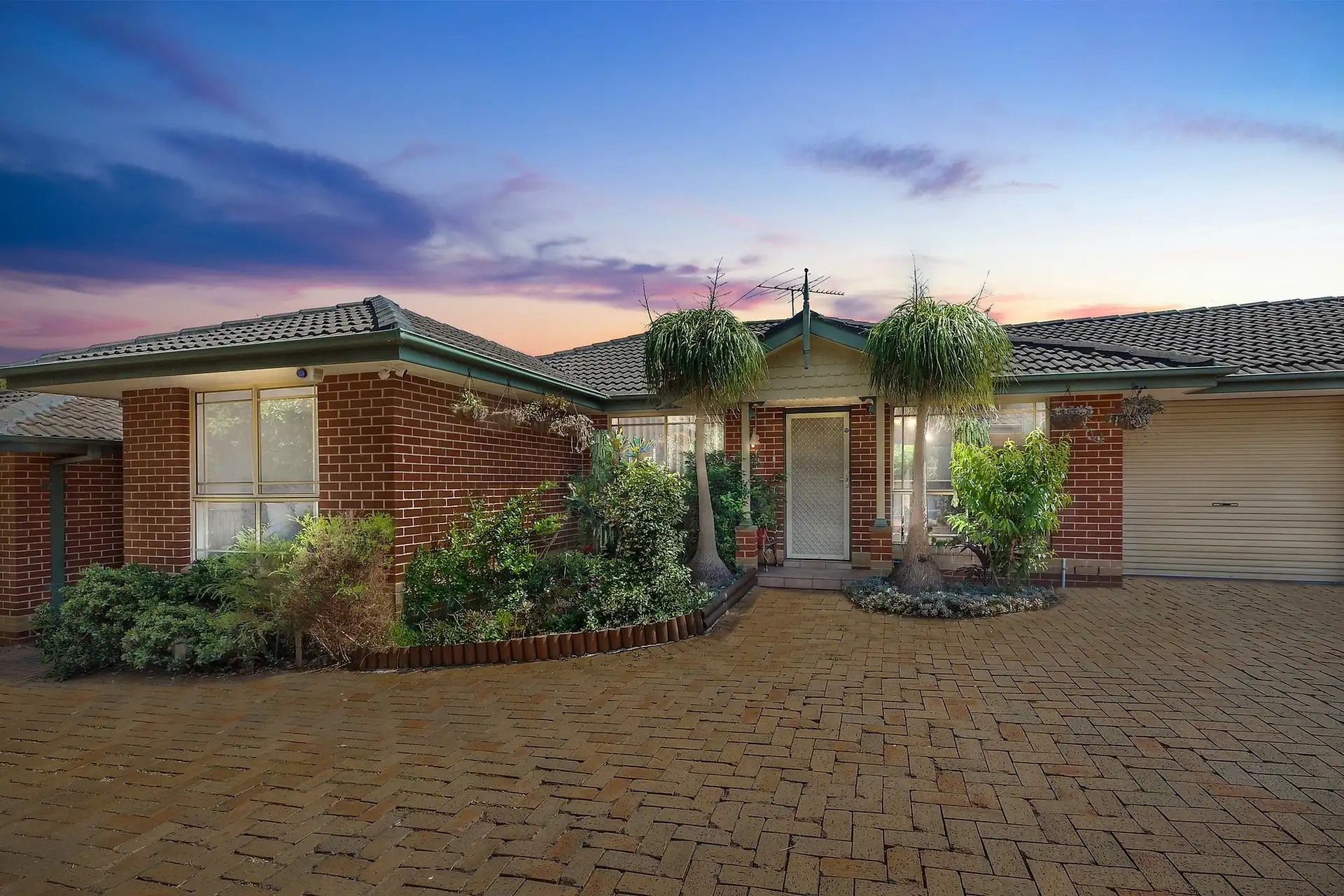 4/135 Chester Hill Road, Bass Hill Sold by Richard Matthews Real Estate - image 1