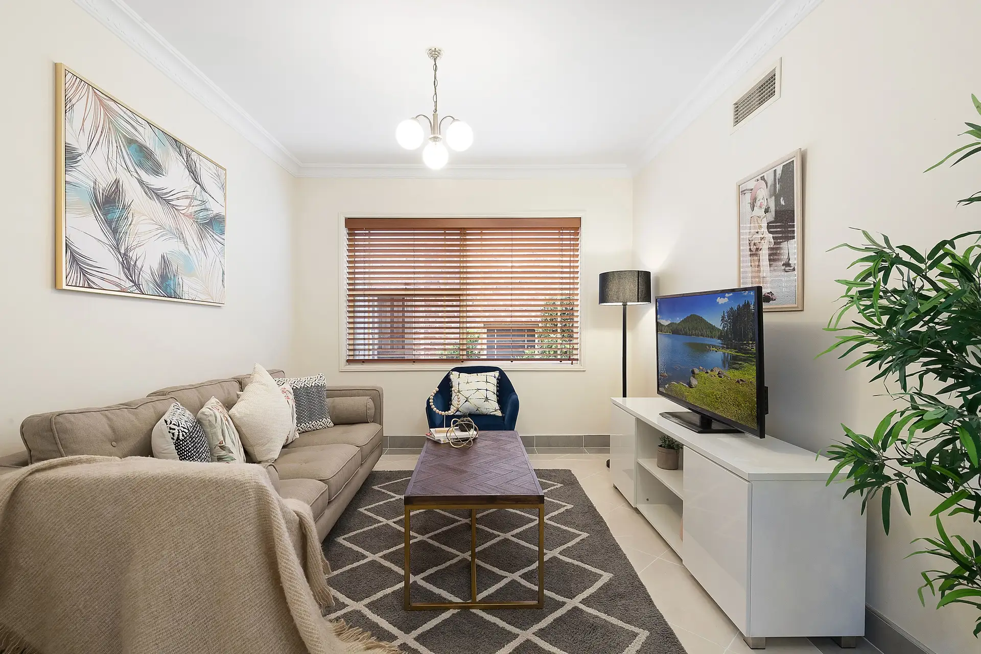 8 Sherwood Place, North Ryde Sold by Richard Matthews Real Estate - image 3