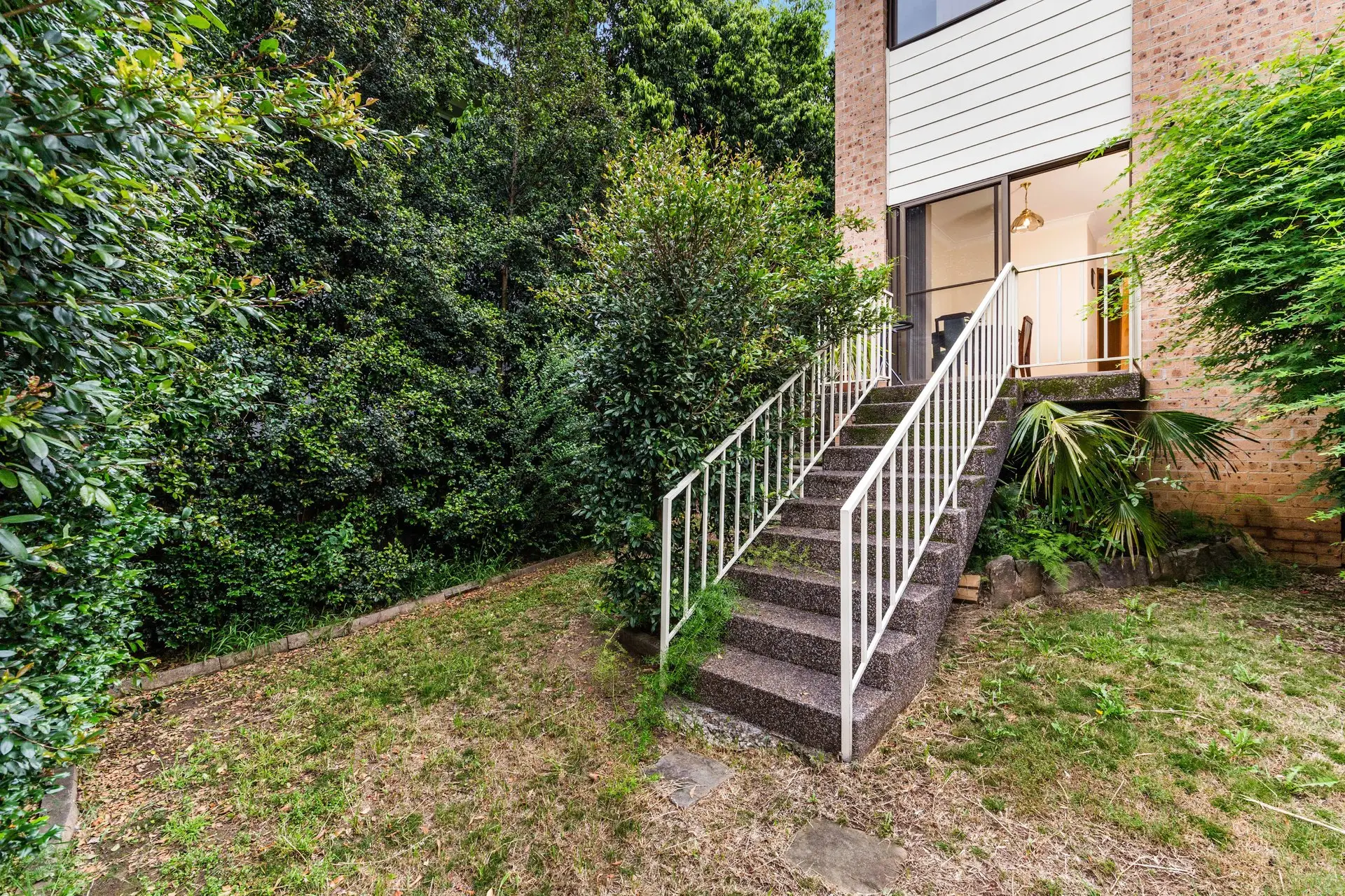 4/40-42 Carnavon Crescent, Georges Hall Sold by Richard Matthews Real Estate - image 5