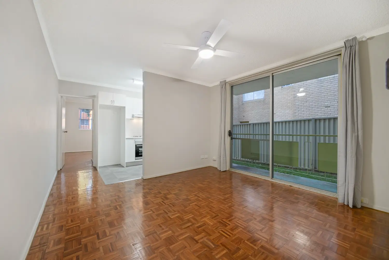 7/520 New Canterbury Road, Dulwich Hill Leased by Richard Matthews Real Estate - image 1