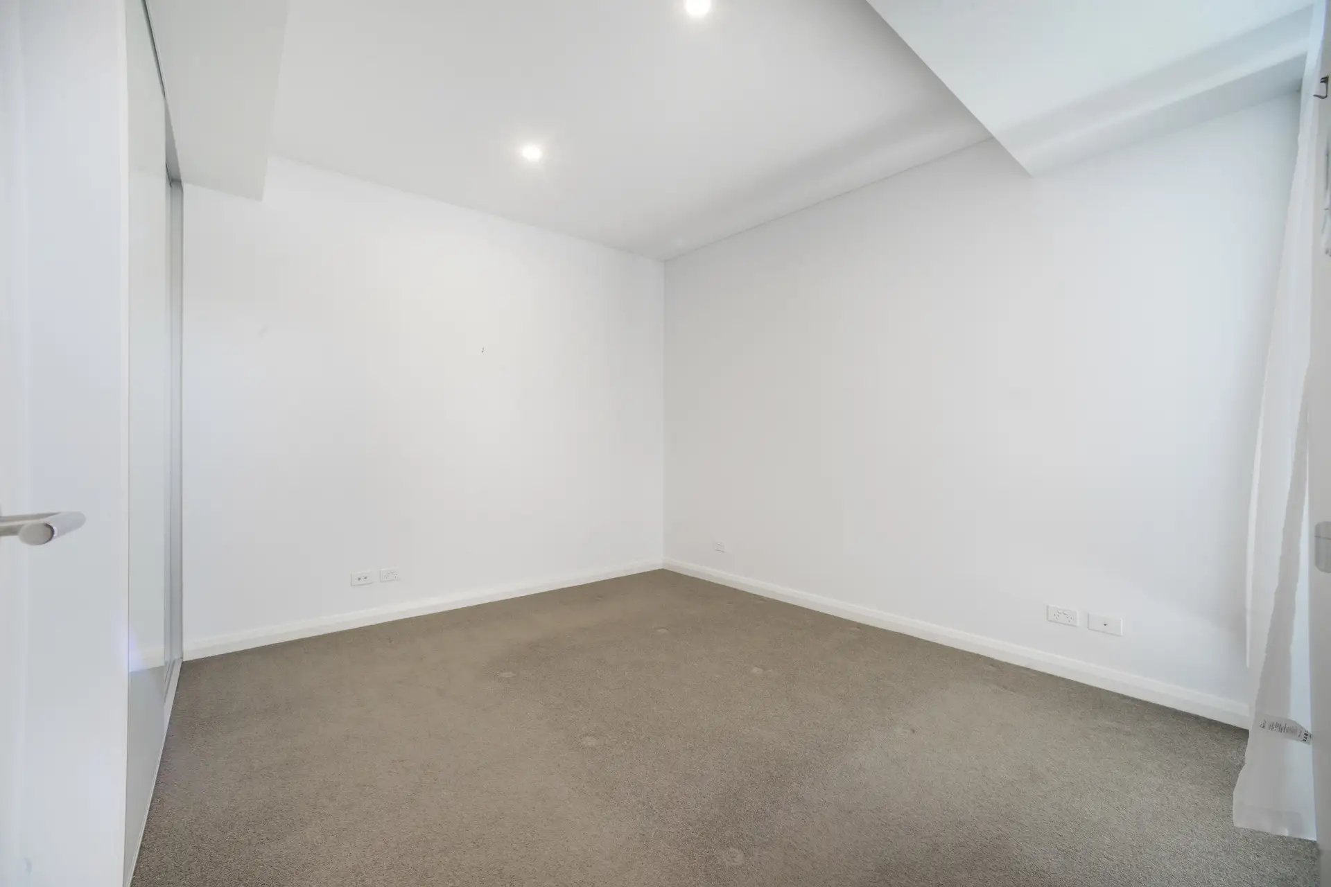 G01/420 Canterbury Road, Campsie Leased by Richard Matthews Real Estate - image 4