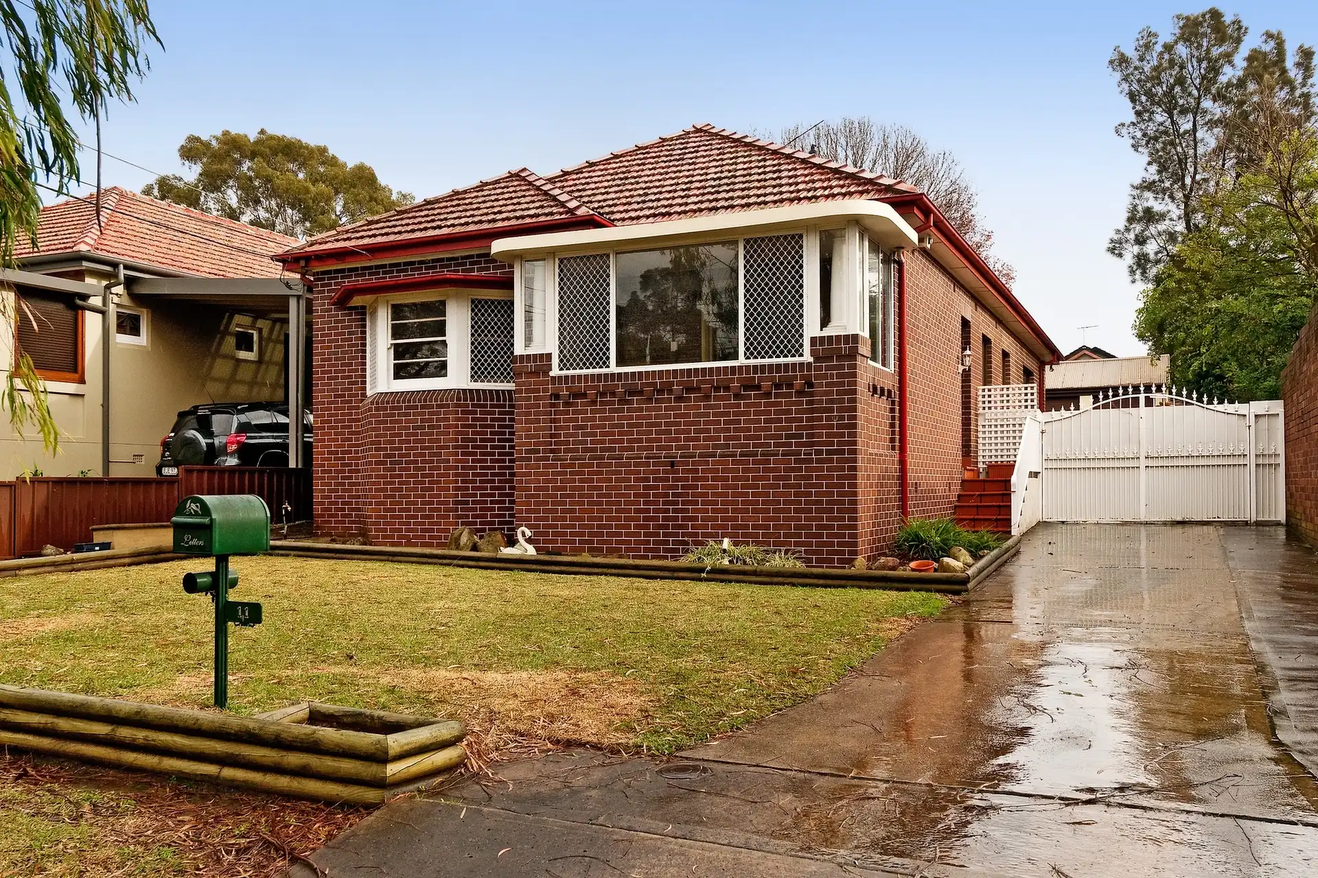 11 Moala Street, Concord West Sold by Richard Matthews Real Estate - image 1