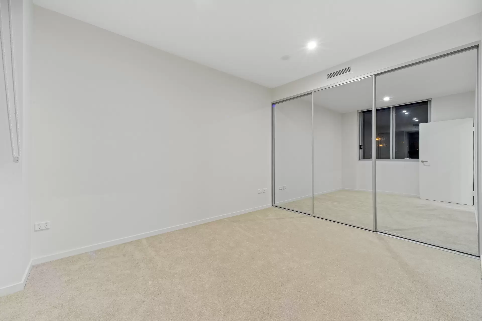 A301/86  Centenary Drive, Strathfield Leased by Richard Matthews Real Estate - image 3