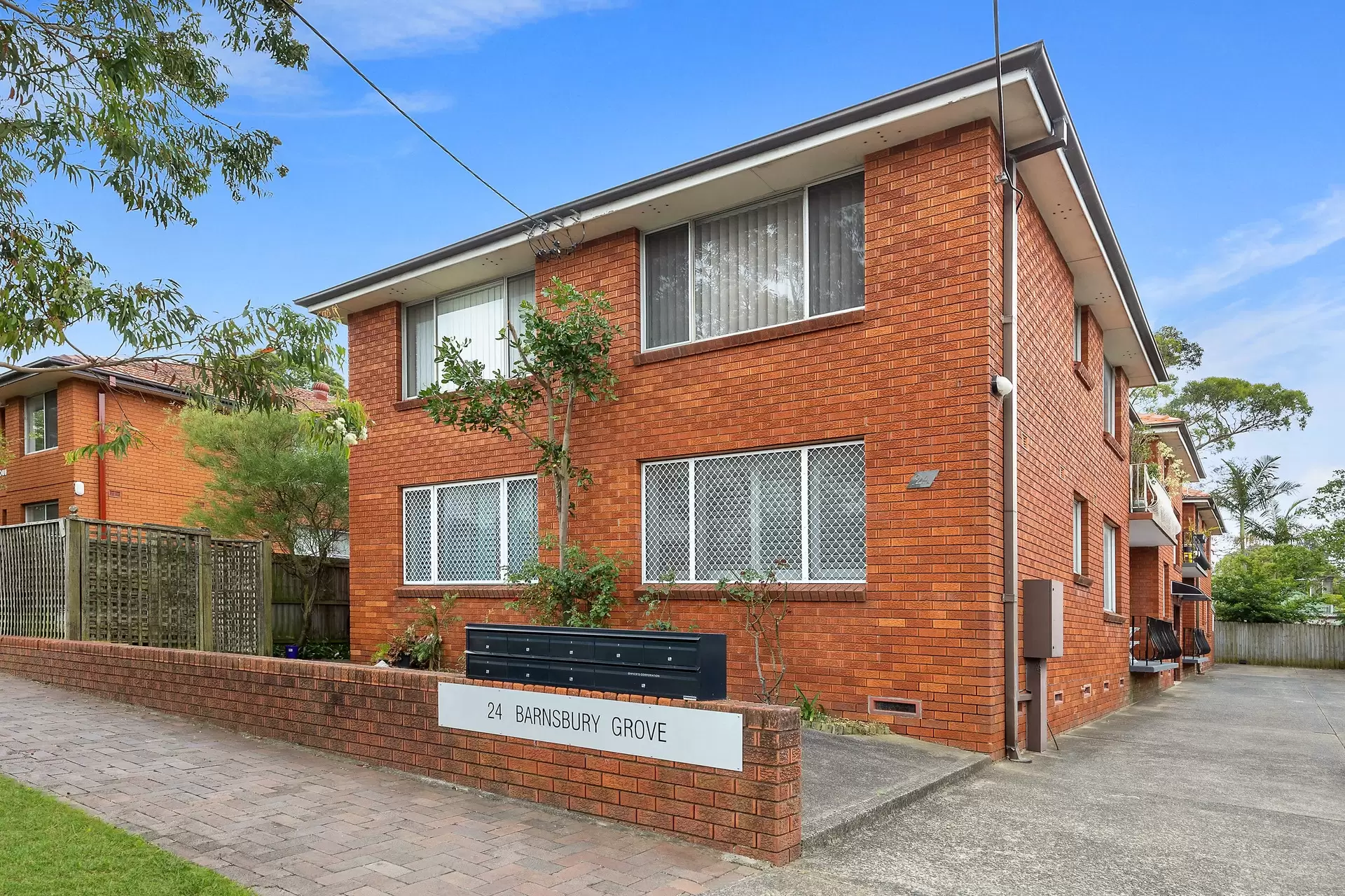 4/24 Barnsbury Grove, Dulwich Hill Sold by Richard Matthews Real Estate - image 2