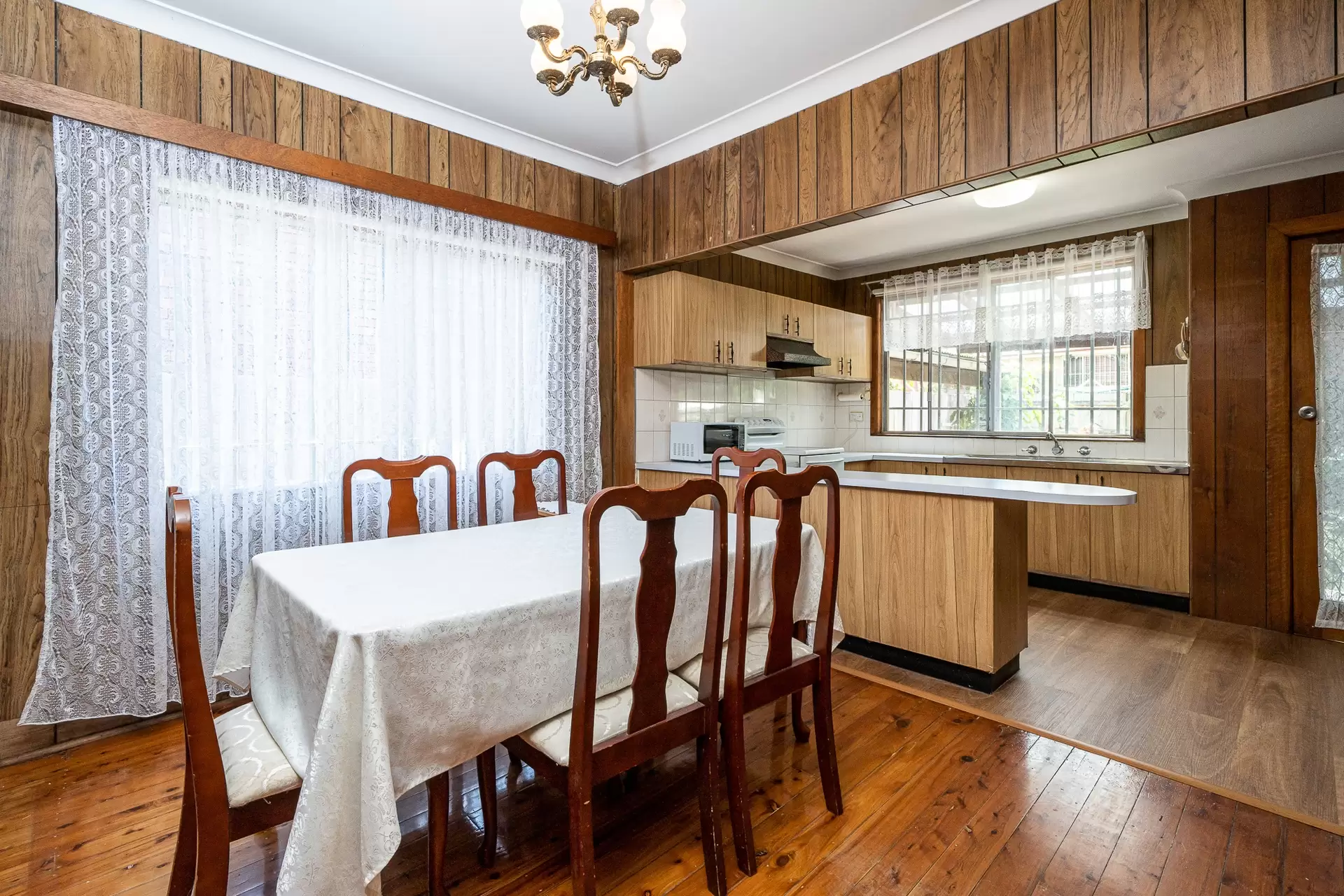 36 Oak Street, Ashfield Leased by Richard Matthews Real Estate - image 3