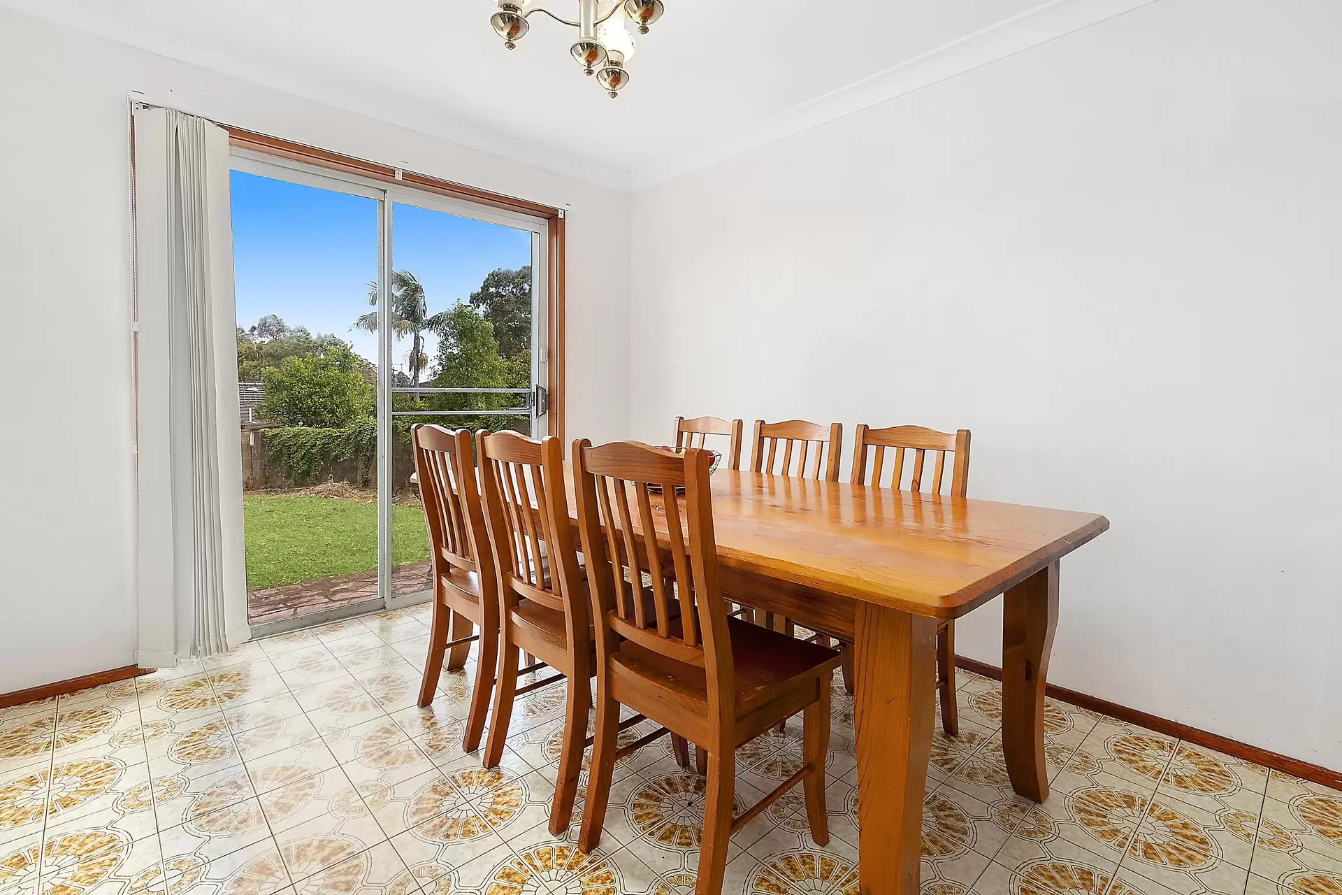55 Saric Avenue, Georges Hall Sold by Richard Matthews Real Estate - image 4