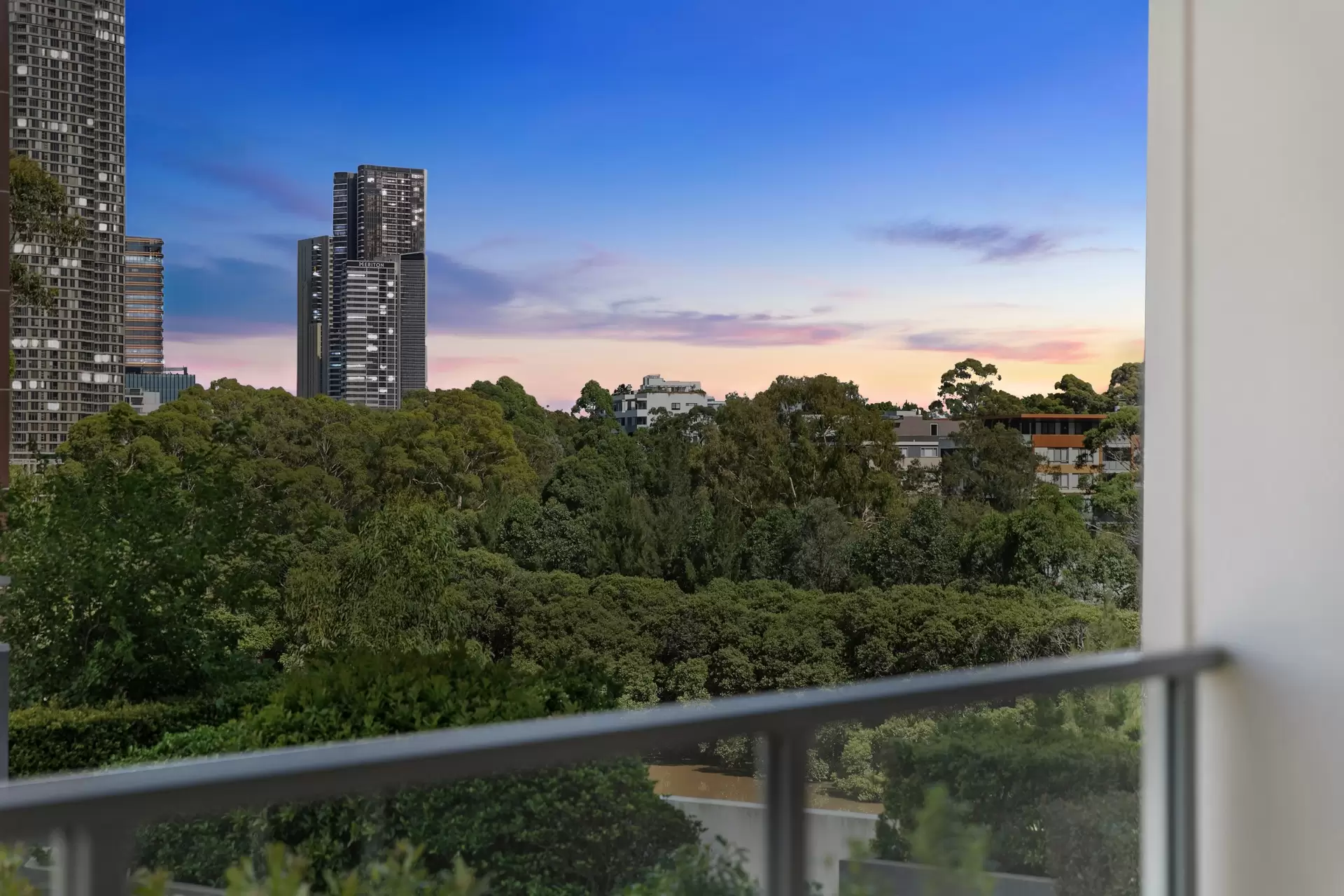 301/6-8 River Road, Parramatta Sold by Richard Matthews Real Estate - image 8