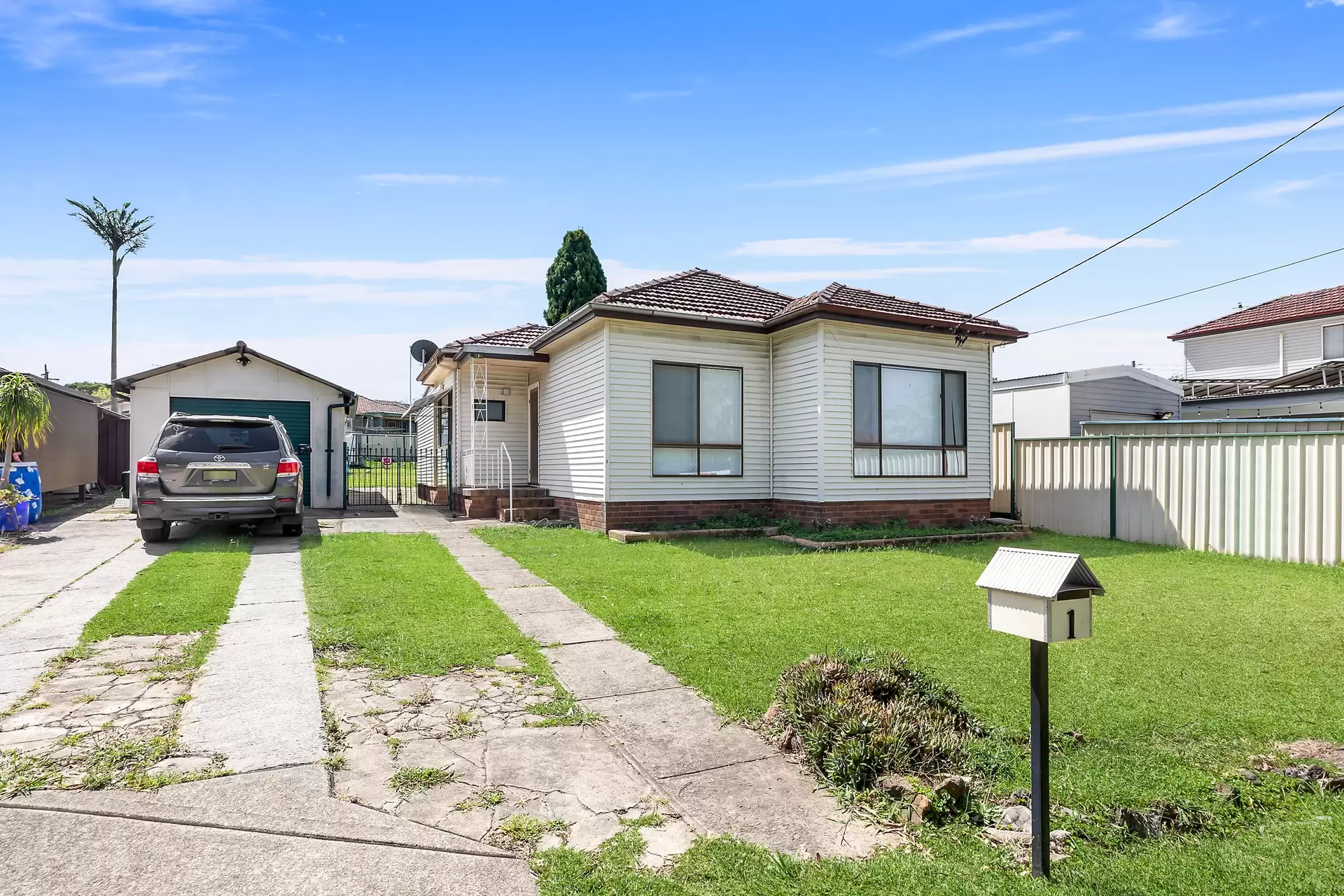1 Reiba Crescent, Revesby Sold by Richard Matthews Real Estate - image 1