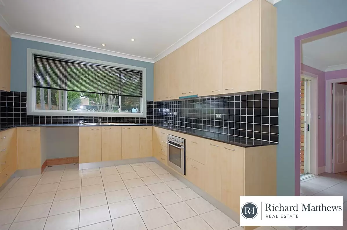 18 Haig Avenue, Georges Hall Sold by Richard Matthews Real Estate - image 2