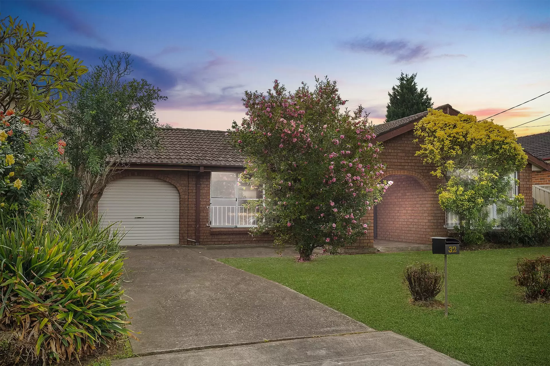 32 Keswick Street, Georges Hall Sold by Richard Matthews Real Estate - image 1