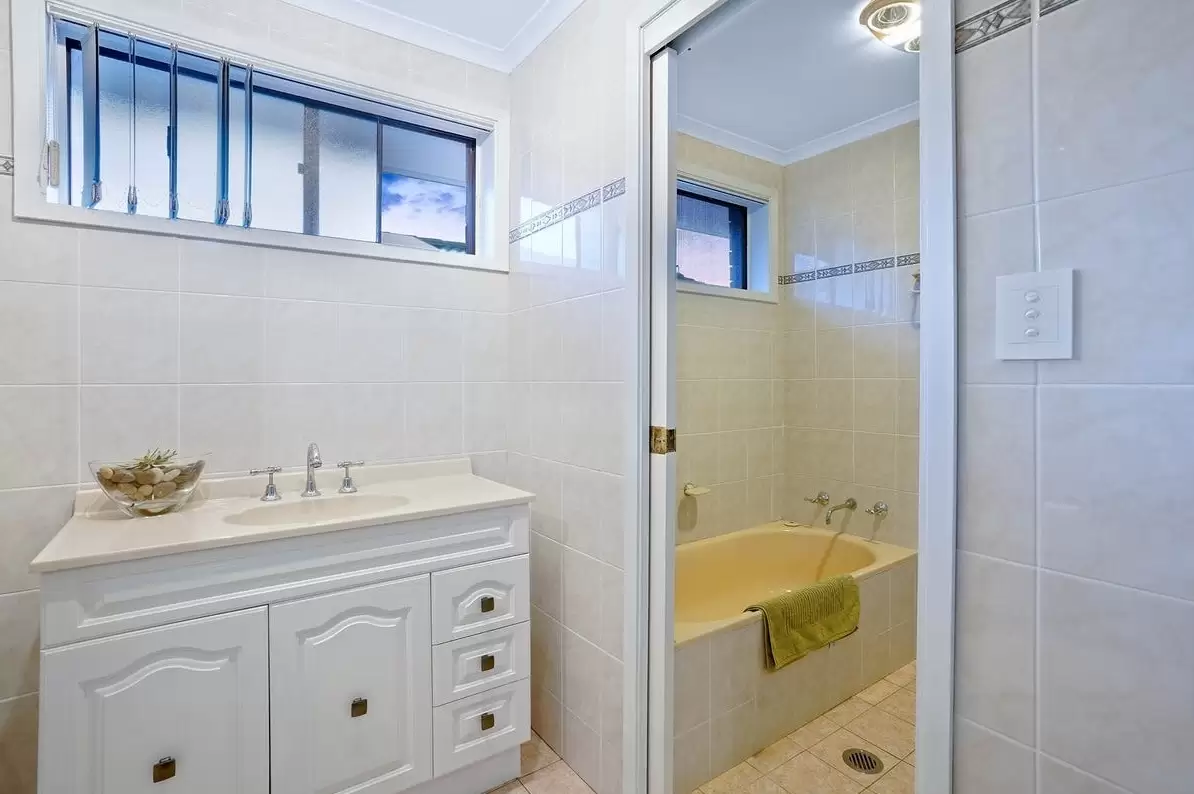 21 Lewin Crescent, Chipping Norton Leased by Richard Matthews Real Estate - image 6