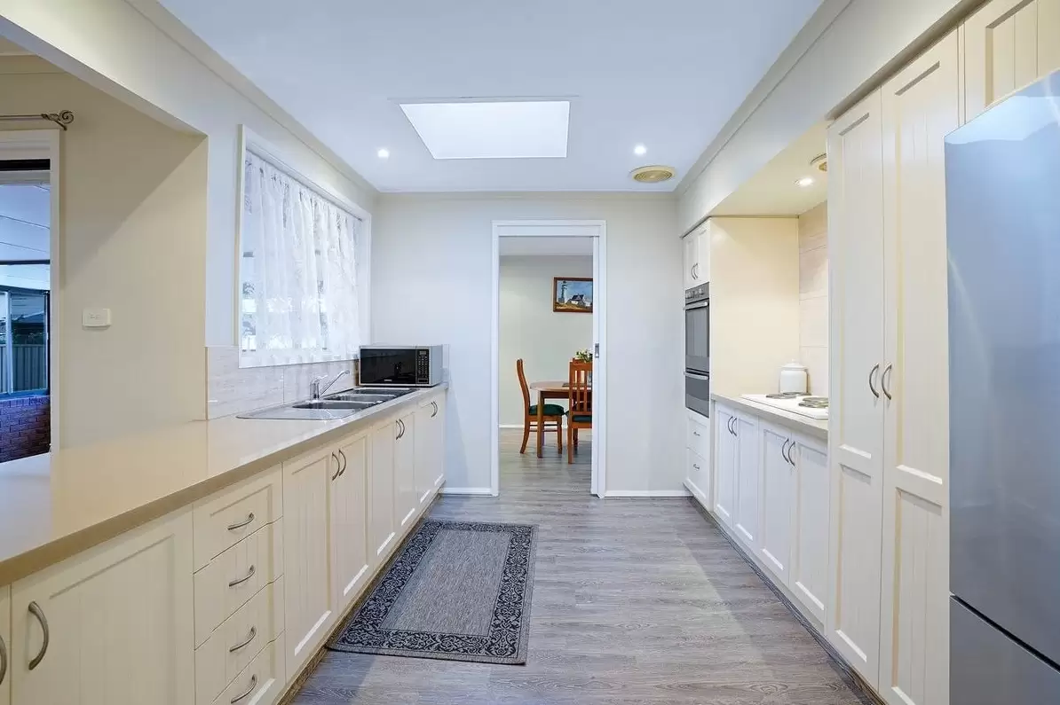 21 Lewin Crescent, Chipping Norton Leased by Richard Matthews Real Estate - image 3