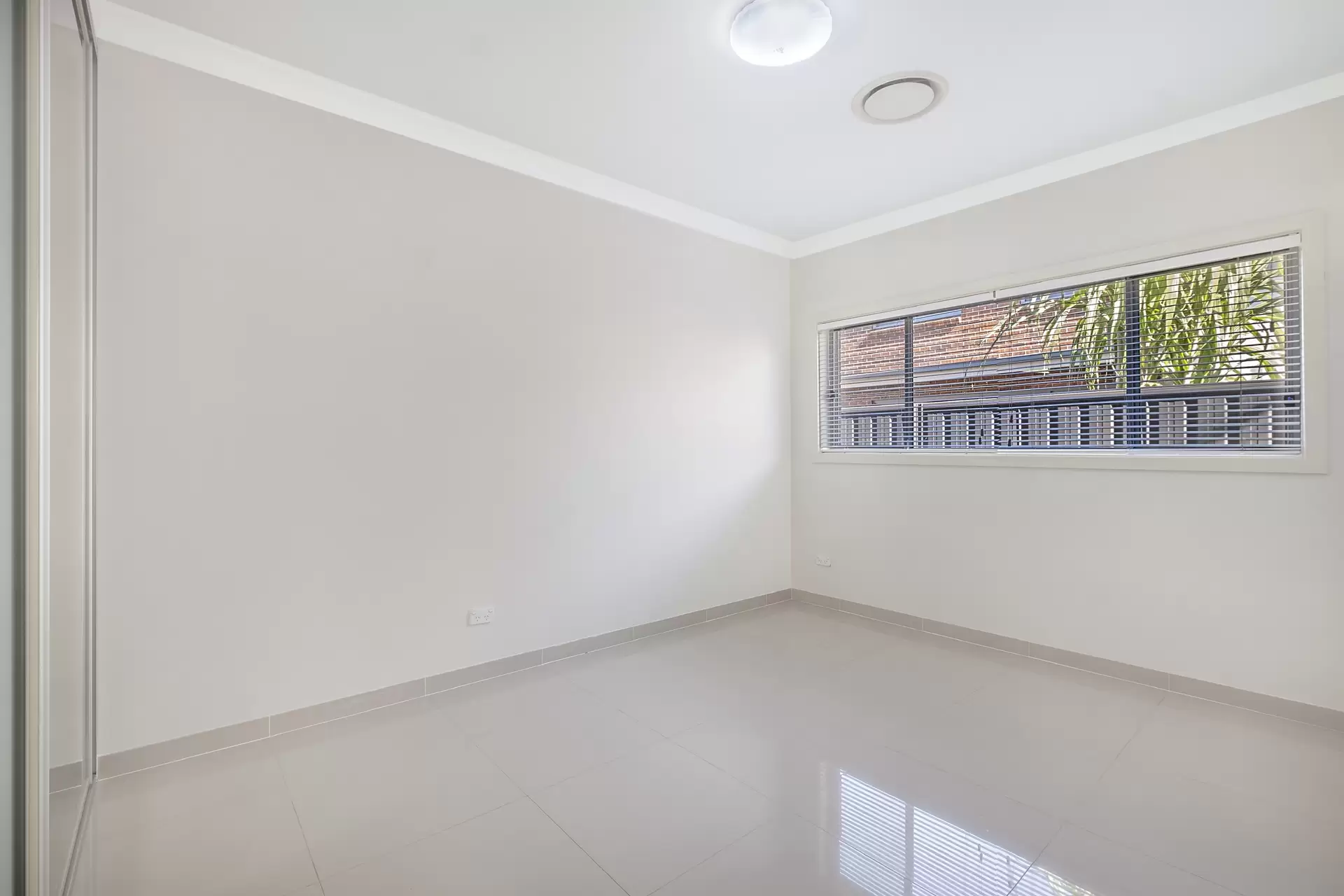 3/119 Simmat Avenue, Condell Park Leased by Richard Matthews Real Estate - image 3