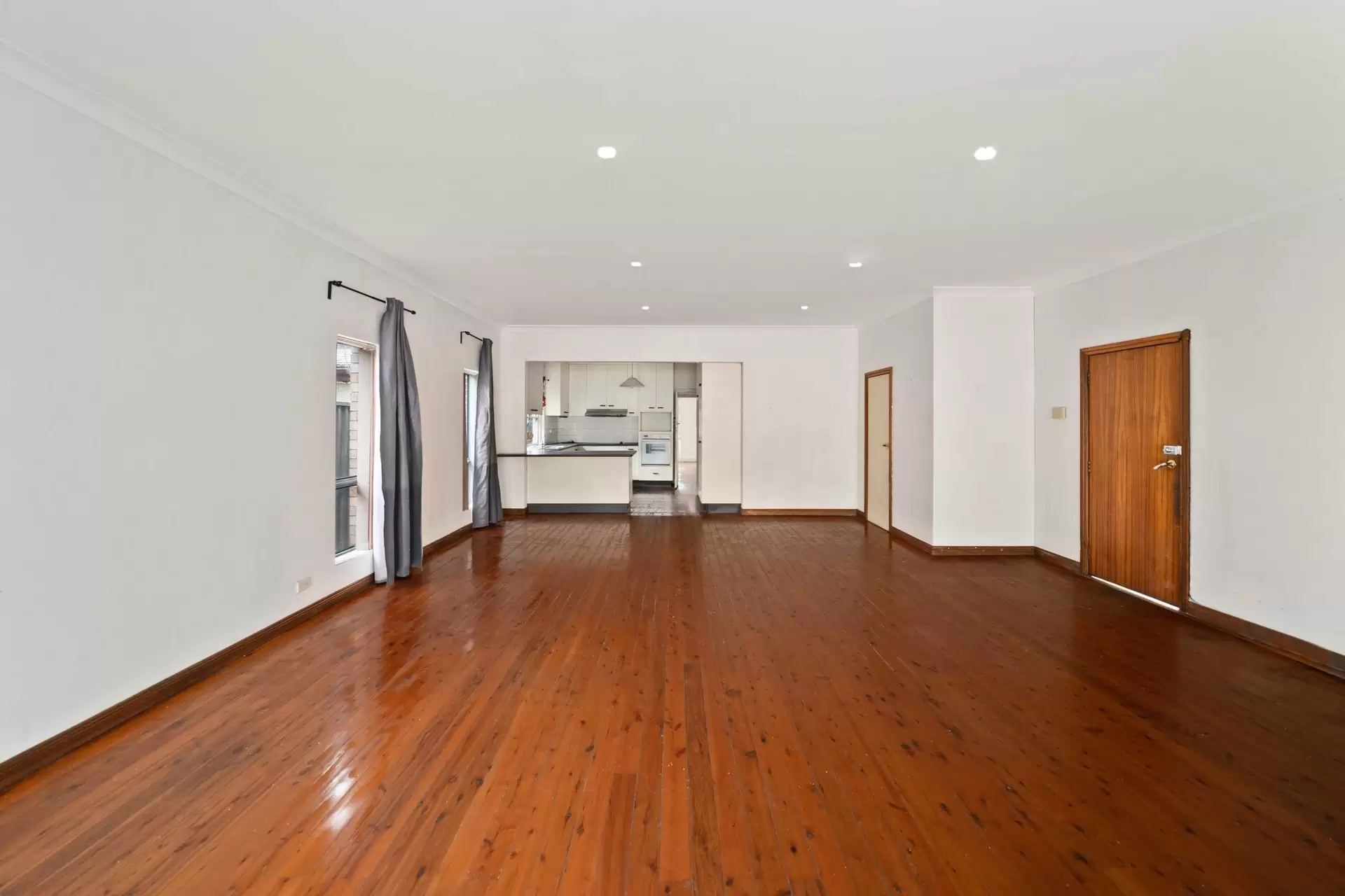 91 Fifth Avenue, Campsie Sold by Richard Matthews Real Estate - image 3