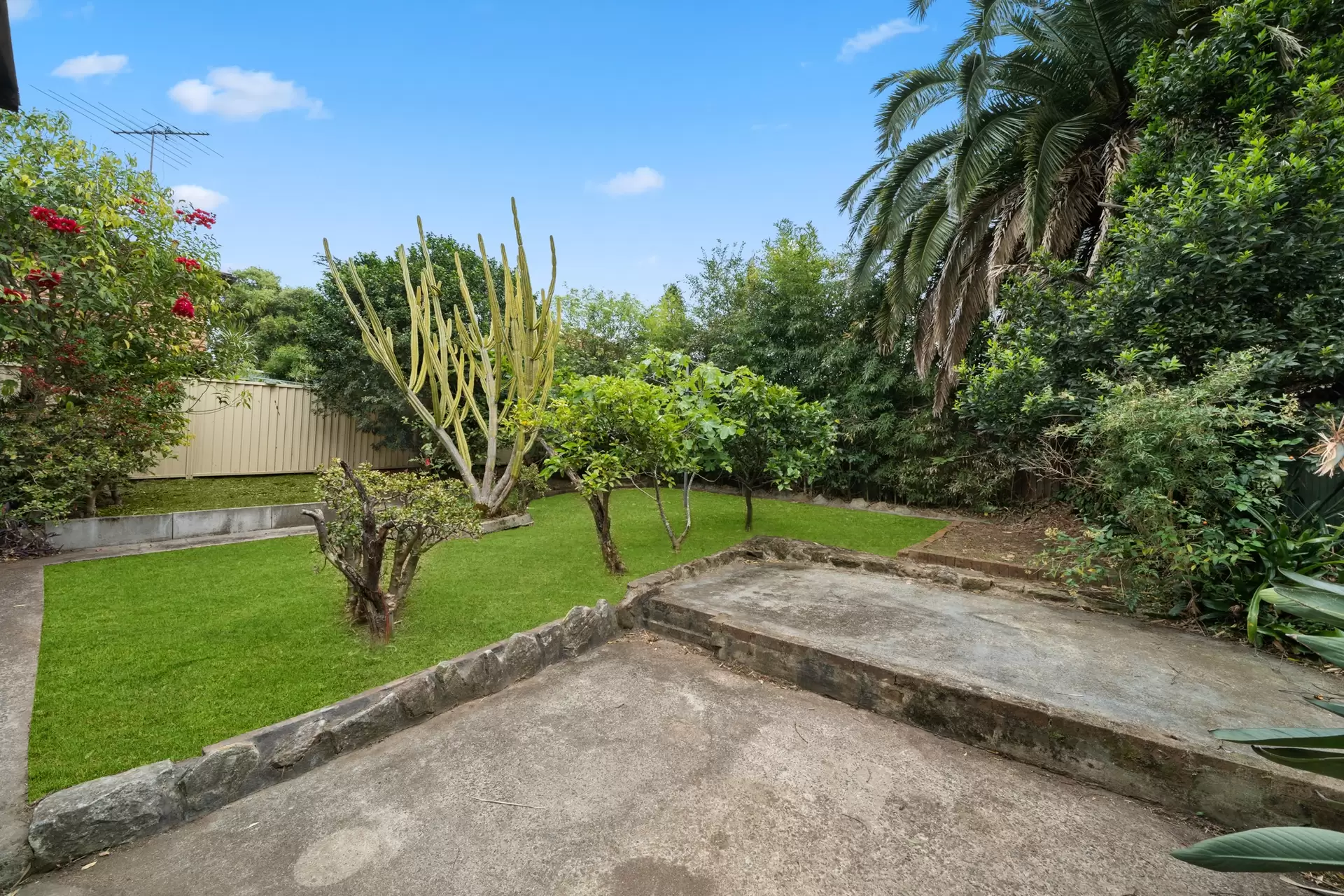 85 Hillcrest Avenue, Hurstville Grove Sold by Richard Matthews Real Estate - image 9