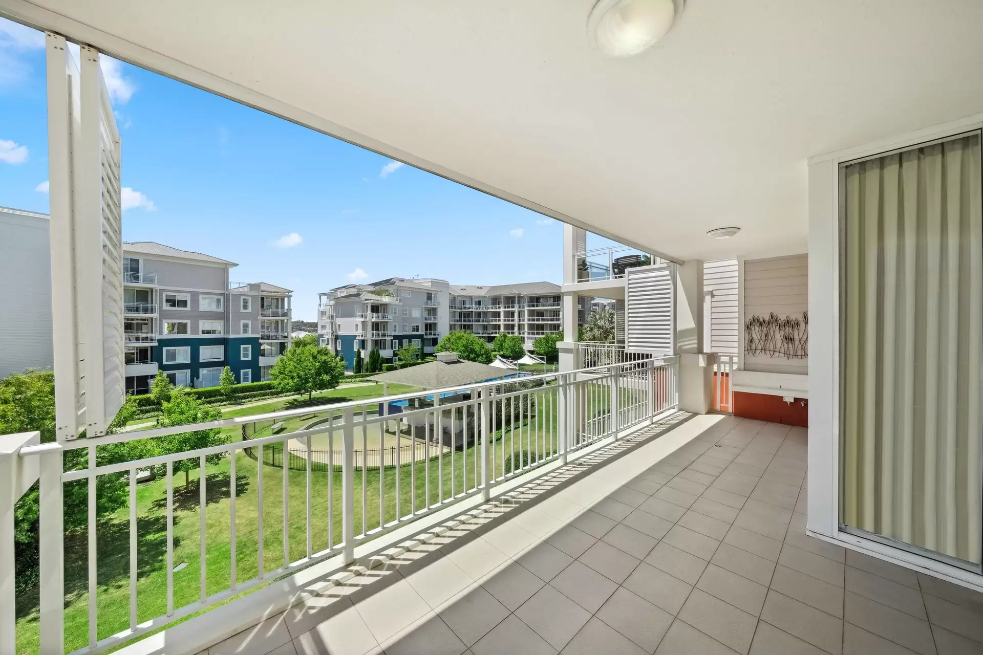 38/1 Palm Avenue, Breakfast Point Sold by Richard Matthews Real Estate - image 1
