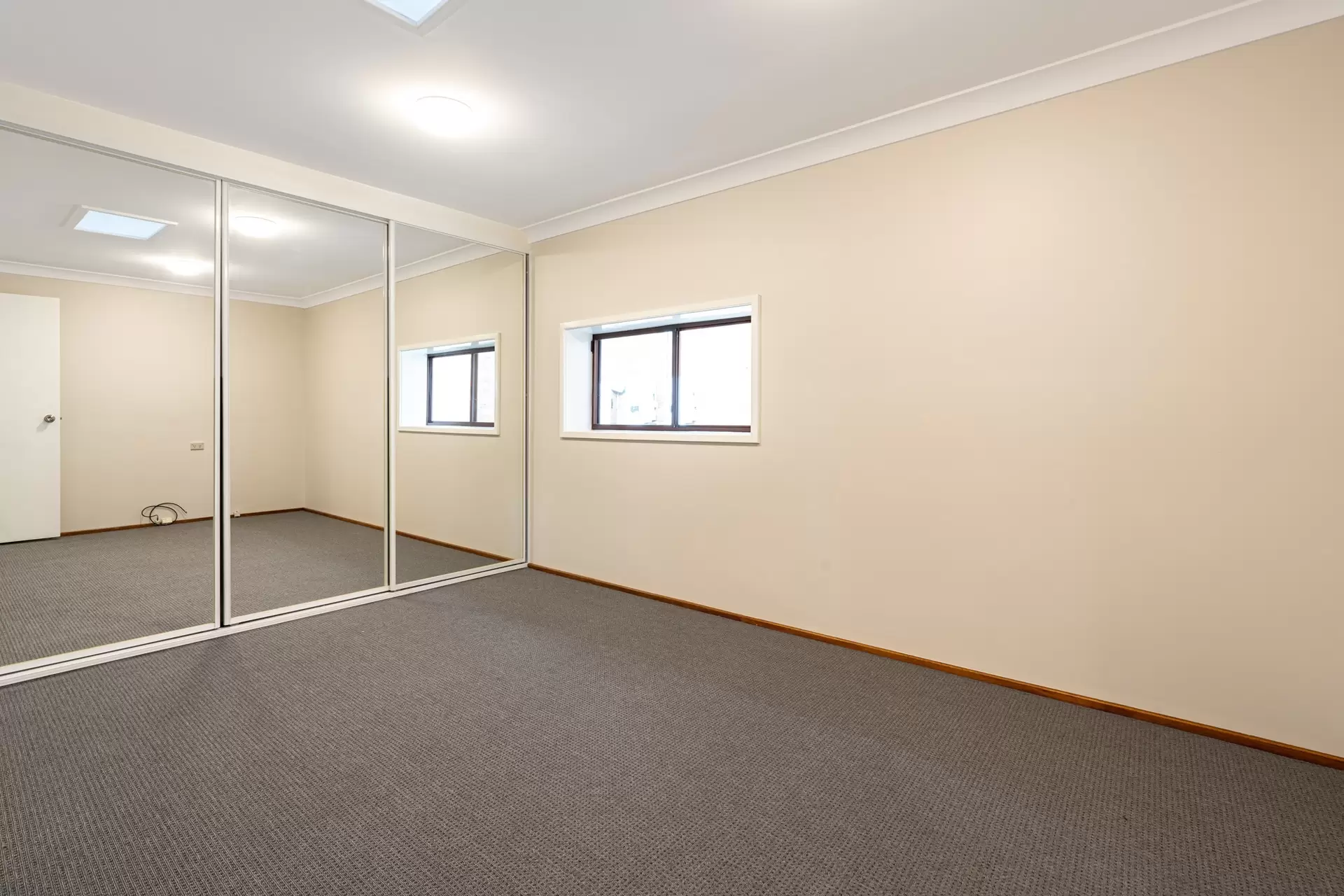 26 Oak Drive, Georges Hall Leased by Richard Matthews Real Estate - image 8