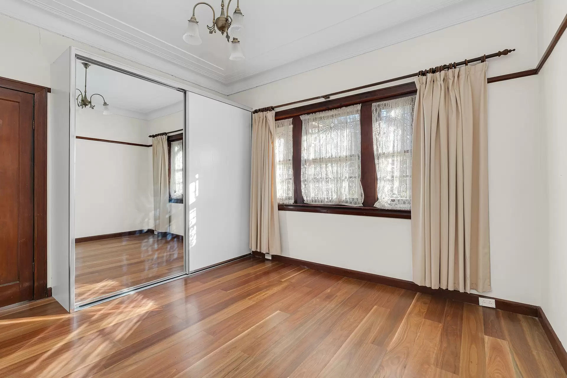 22 Telopea Avenue, Strathfield Leased by Richard Matthews Real Estate - image 5