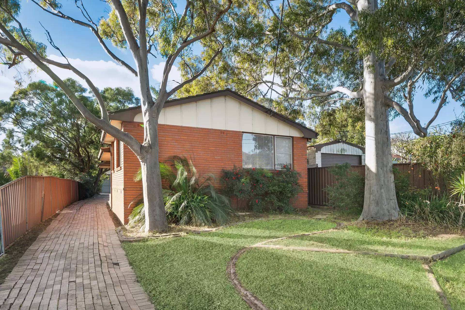 22 Birdwood Road, Georges Hall Sold by Richard Matthews Real Estate - image 3