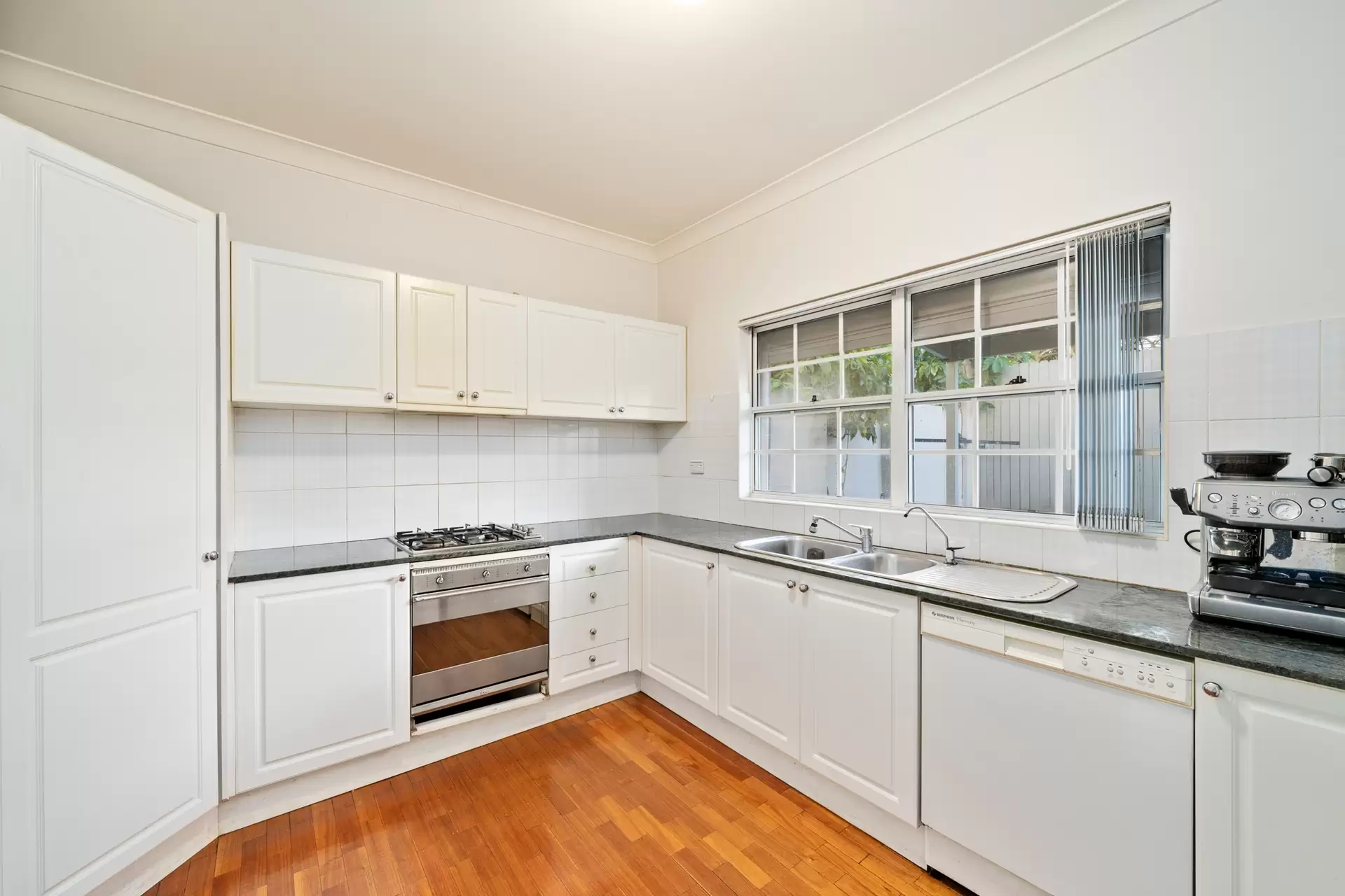 38/150 Dean Street, Strathfield South Sold by Richard Matthews Real Estate - image 3