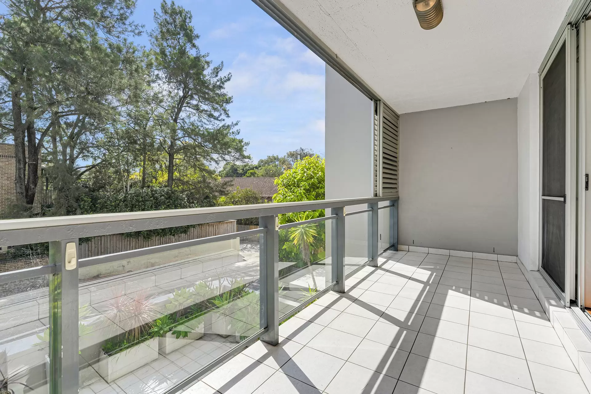 3/215 Wigram Road, Annandale Leased by Richard Matthews Real Estate - image 8