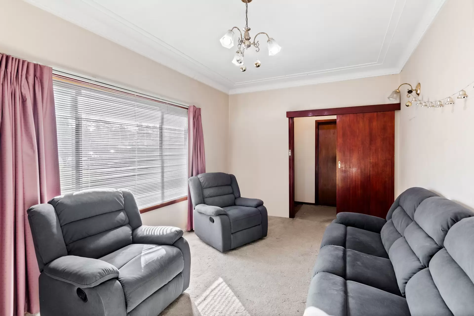 17 Merlin Street, Blacktown Sold by Richard Matthews Real Estate - image 3