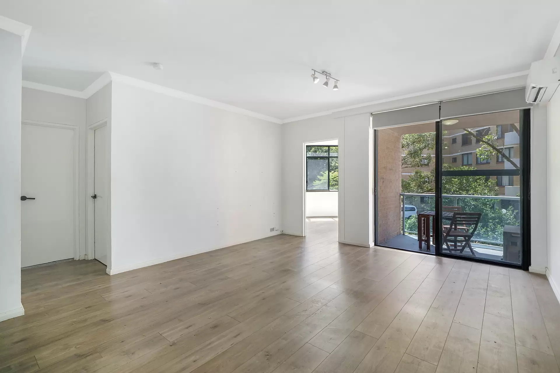 17/1 Good Street, Parramatta Leased by Richard Matthews Real Estate - image 1