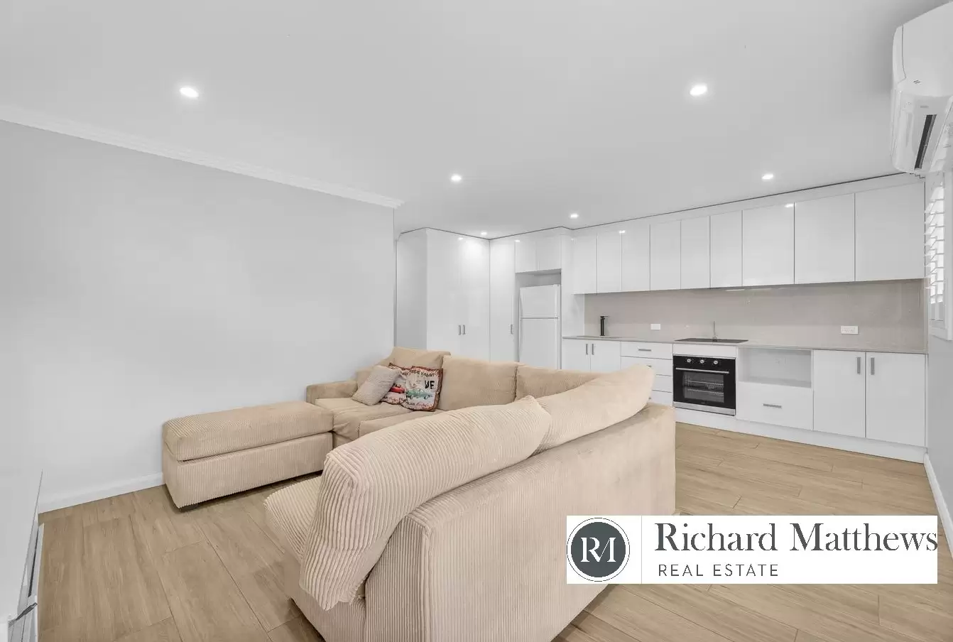 31A Franklin Crescent, Blackett Leased by Richard Matthews Real Estate - image 3