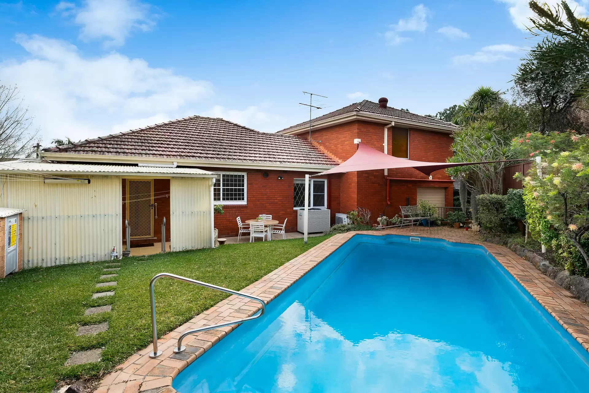 4 Highfield Crescent, Strathfield Sold by Richard Matthews Real Estate - image 7