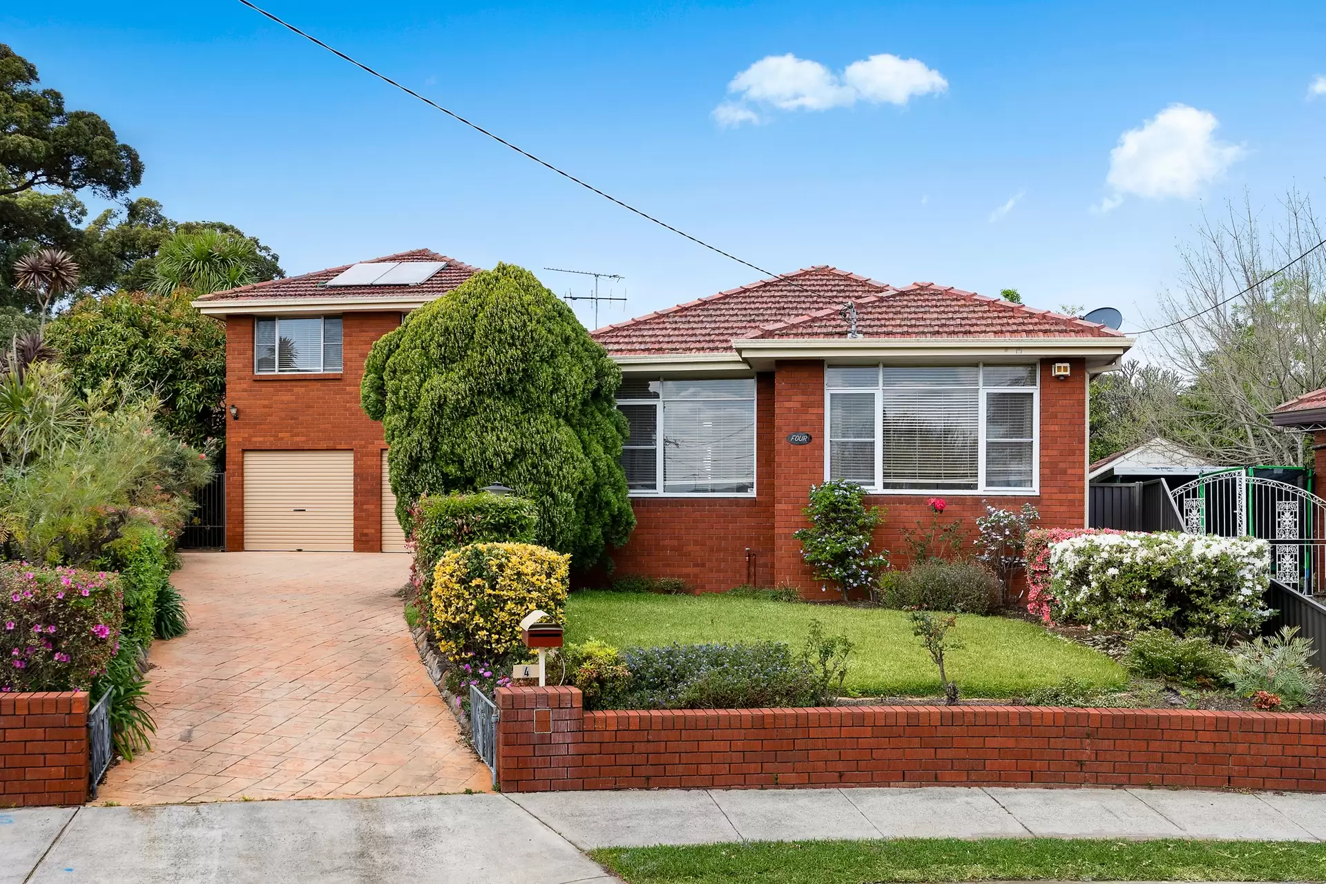 4 Highfield Crescent, Strathfield Sold by Richard Matthews Real Estate - image 1