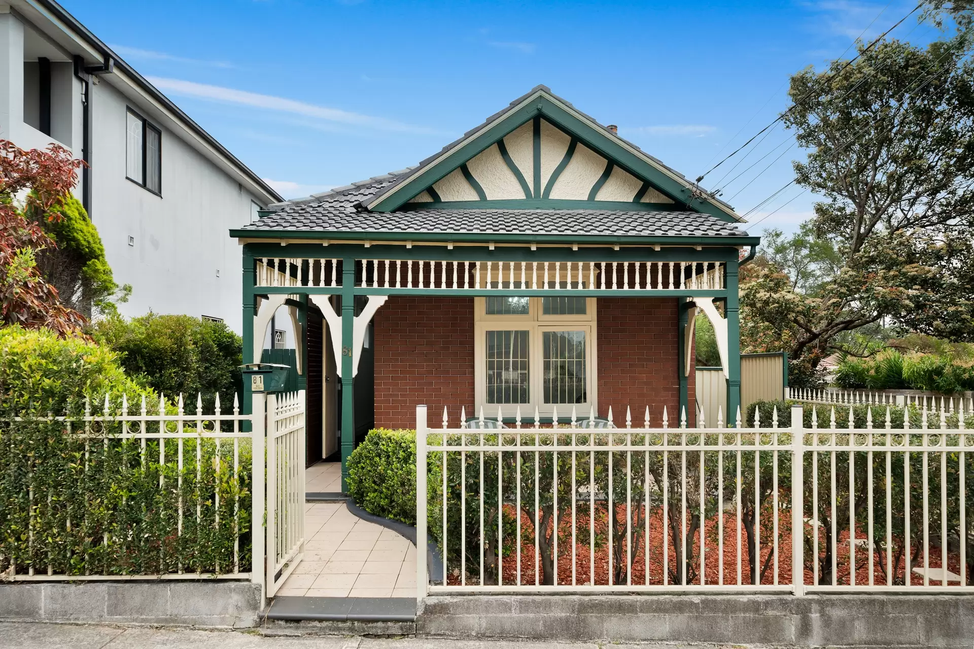 81 Holden Street, Ashfield Auction by Richard Matthews Real Estate - image 2