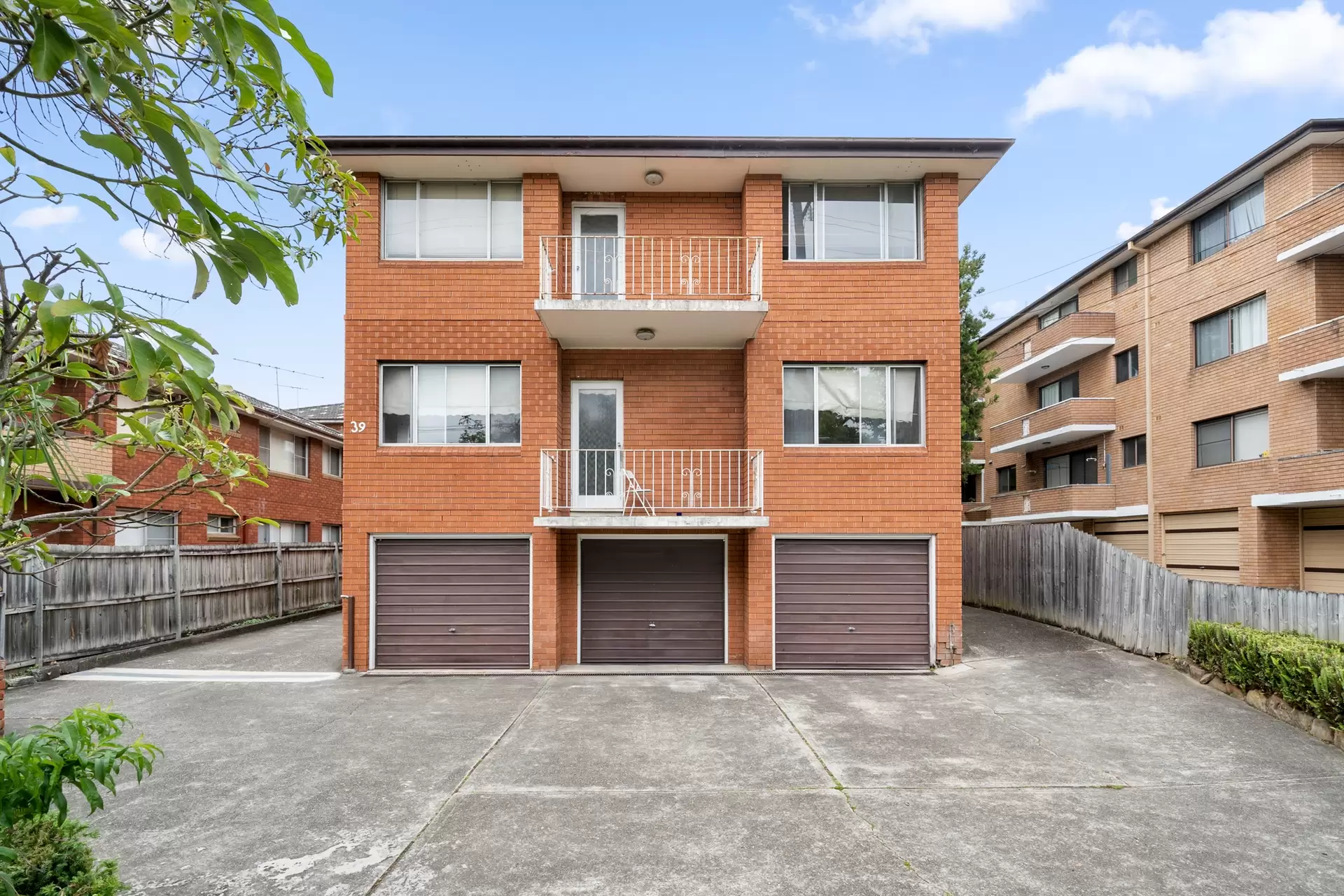 8/39 The Crescent, Homebush Auction by Richard Matthews Real Estate - image 6