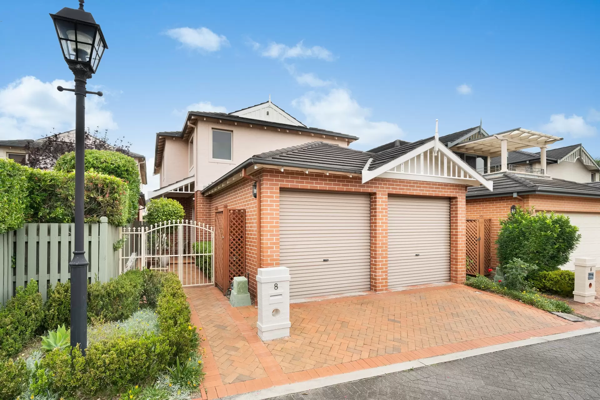 8 Wenton Avenue, Liberty Grove Auction by Richard Matthews Real Estate - image 3