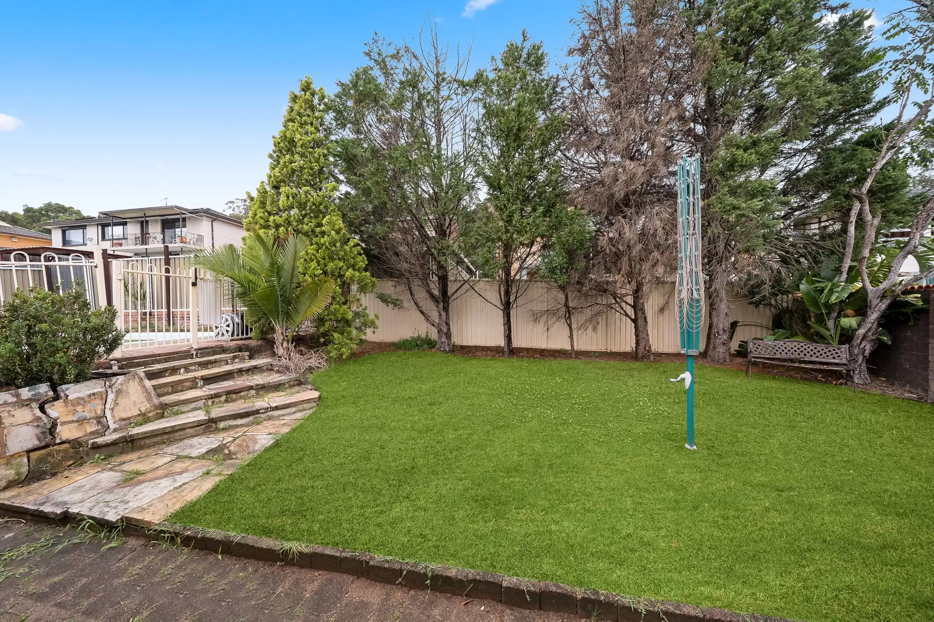 95 Amaroo Avenue, Georges Hall Auction by Richard Matthews Real Estate - image 7