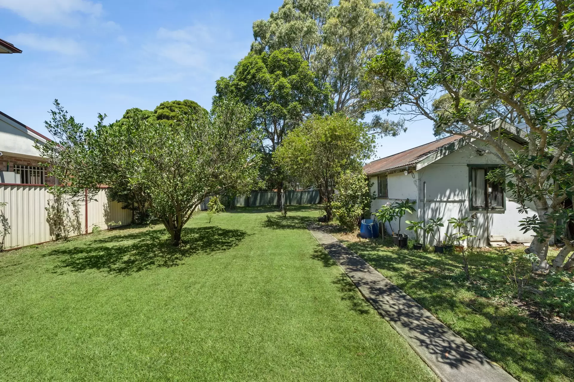 29 Munro Street, Sefton Auction by Richard Matthews Real Estate - image 6