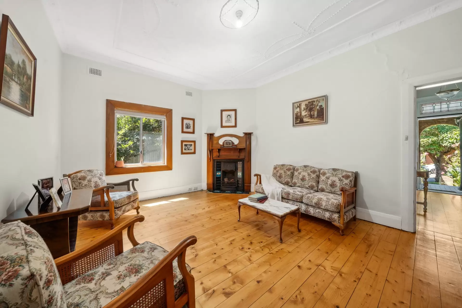 59 Long Street, Strathfield Auction by Richard Matthews Real Estate - image 2