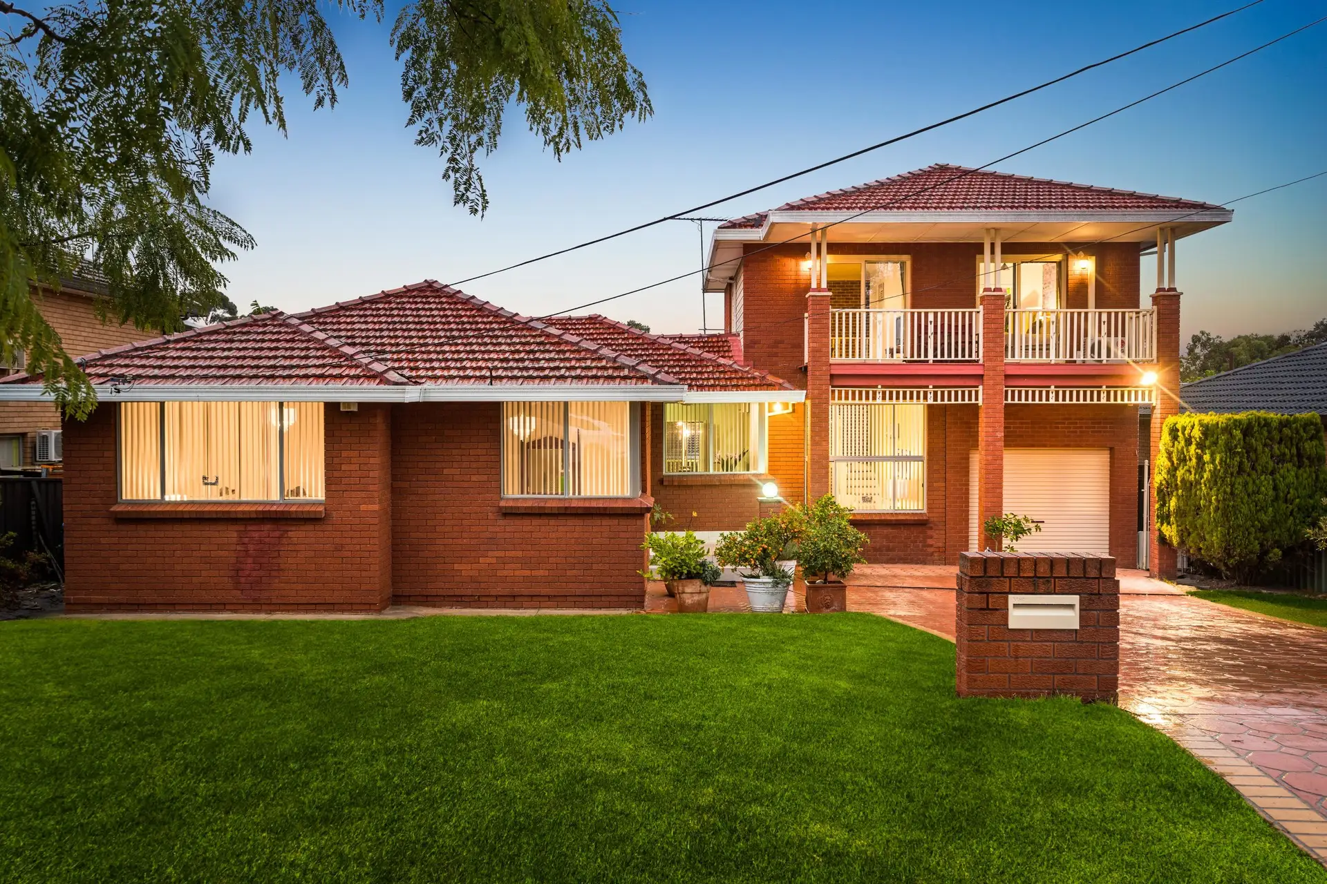 12 Ayres Crescent, Georges Hall Sold by Richard Matthews Real Estate - image 1