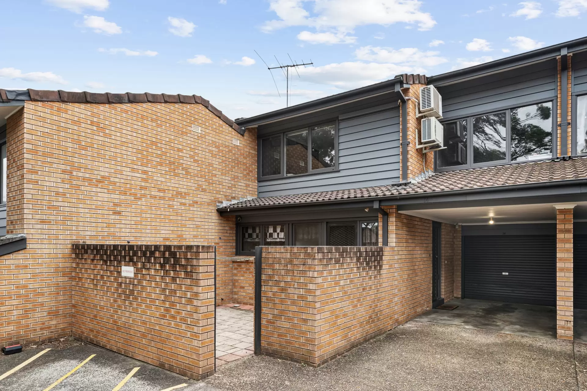 14/155 Cooper Road, Yagoona Auction by Richard Matthews Real Estate - image 5