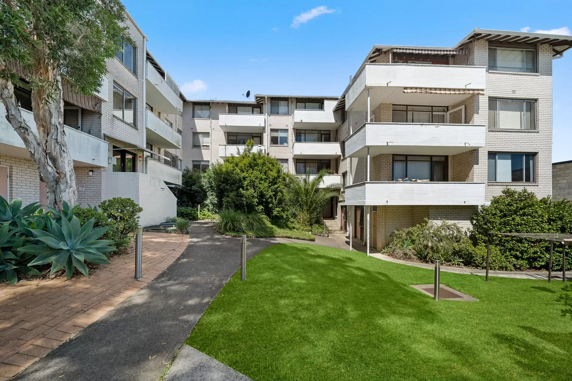 8/13 Brighton Avenue, Croydon Park Auction by Richard Matthews Real Estate - image 1