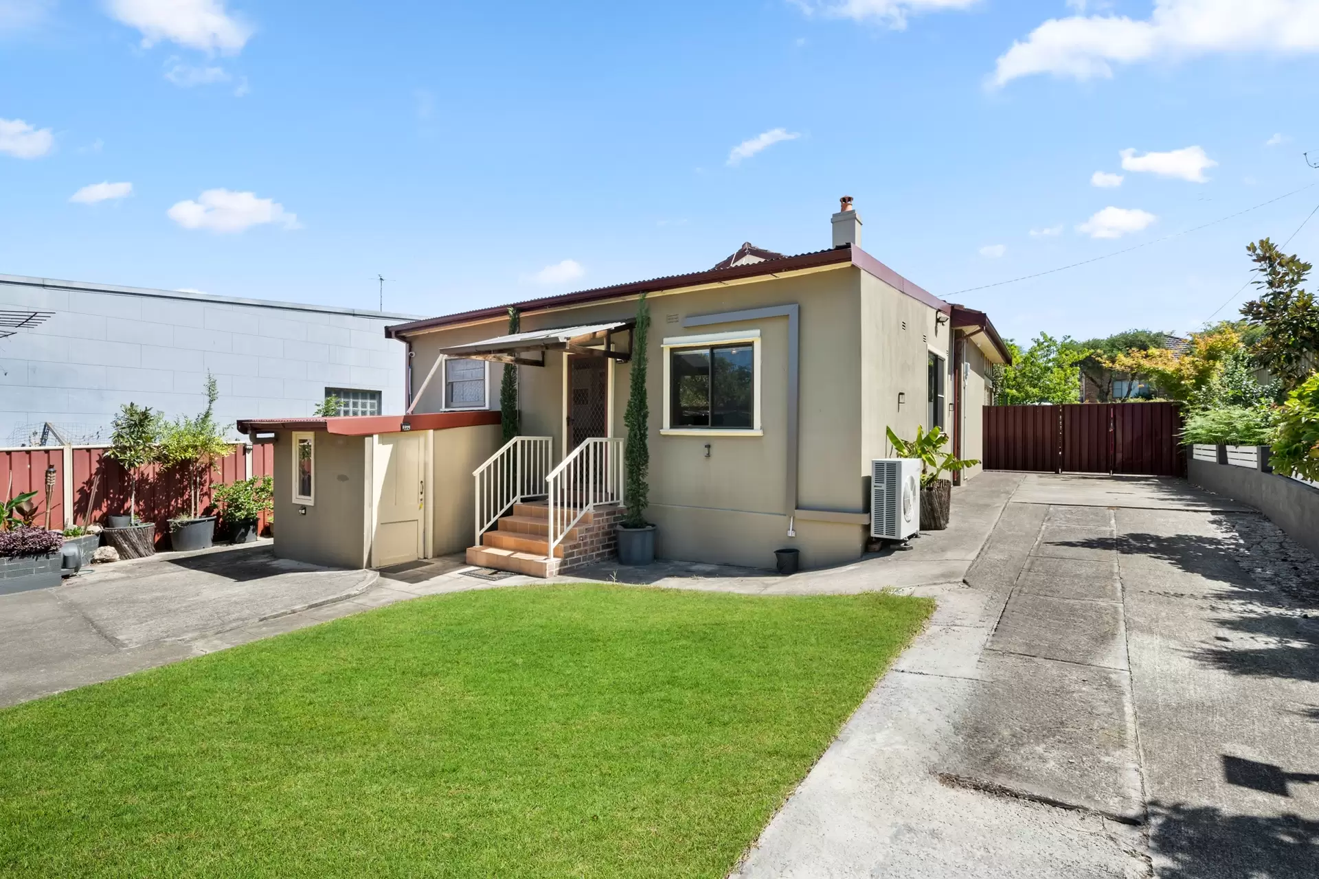 14 Chelmsford Avenue, Belmore Auction by Richard Matthews Real Estate - image 11