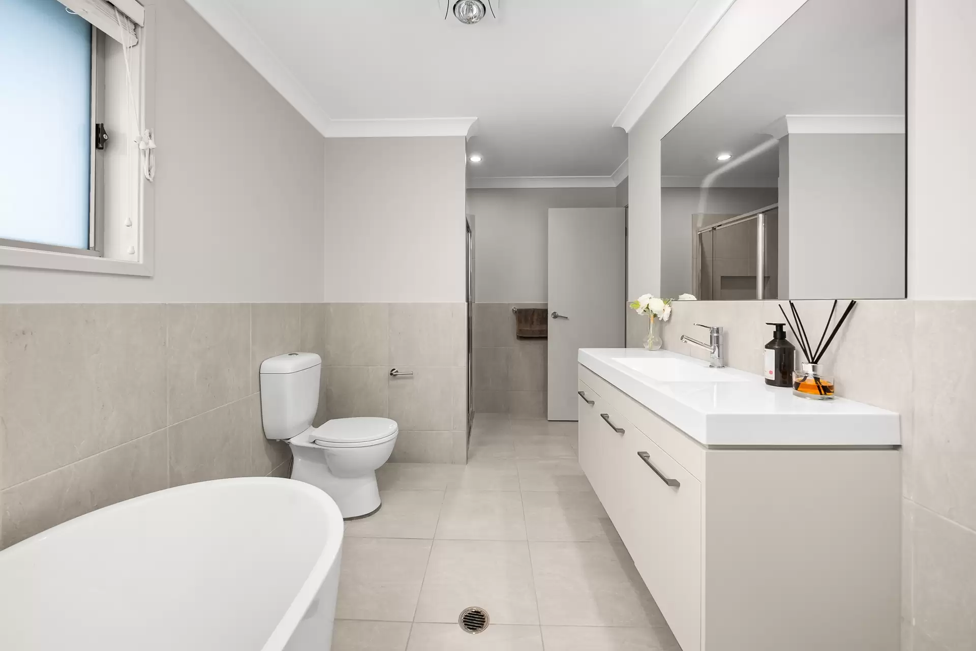15 Corona Street, Box Hill For Sale by Richard Matthews Real Estate - image 14