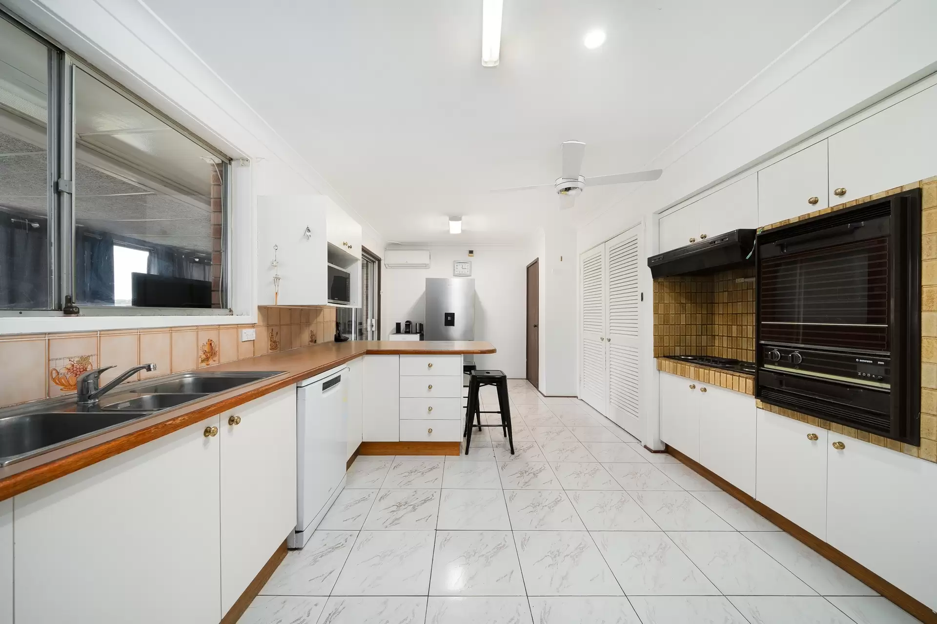 103 Townsend Street, Condell Park Auction by Richard Matthews Real Estate - image 3