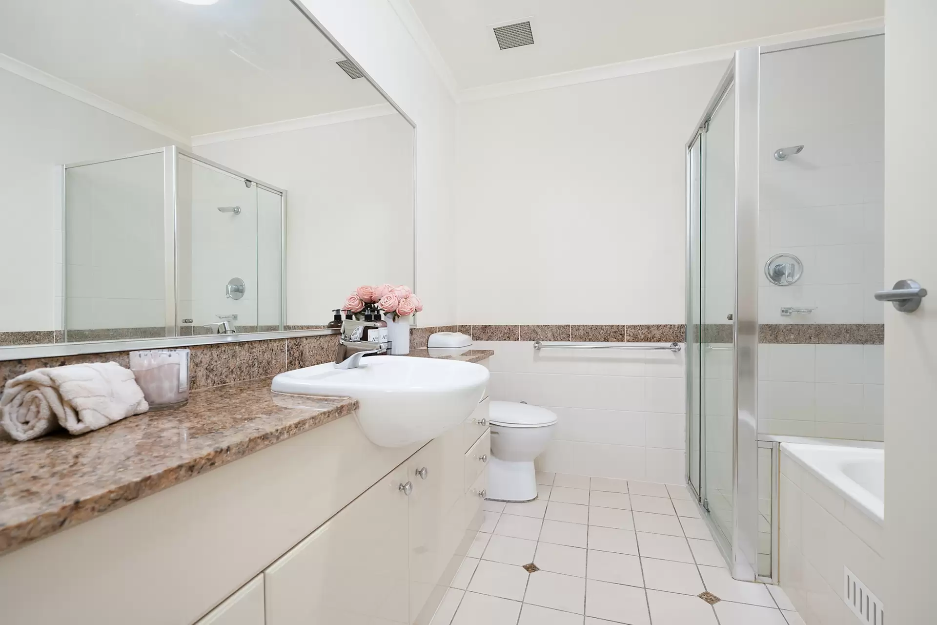 210/16 Fairwater Close, Breakfast Point For Sale by Richard Matthews Real Estate - image 10