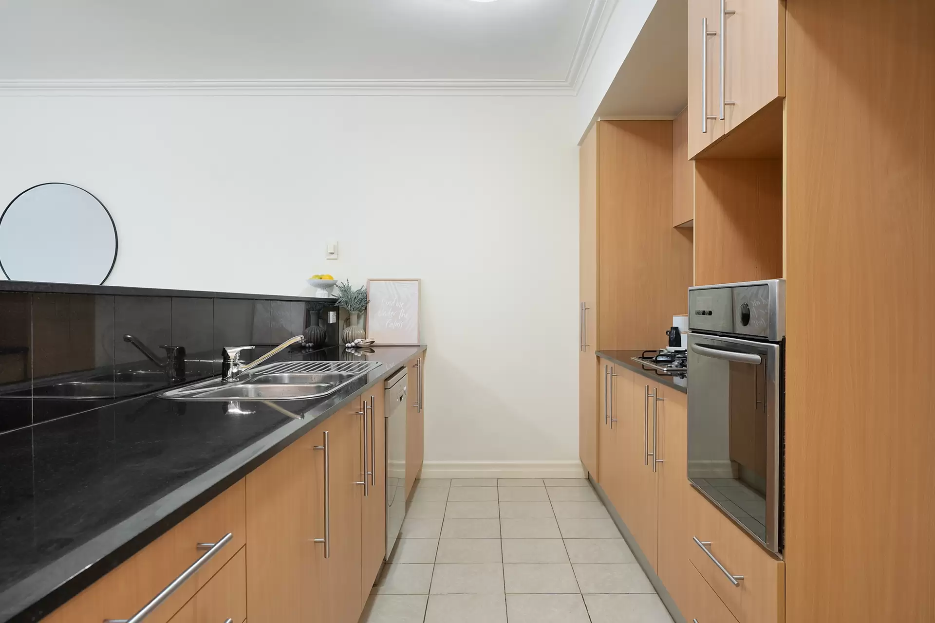210/16 Fairwater Close, Breakfast Point For Sale by Richard Matthews Real Estate - image 3
