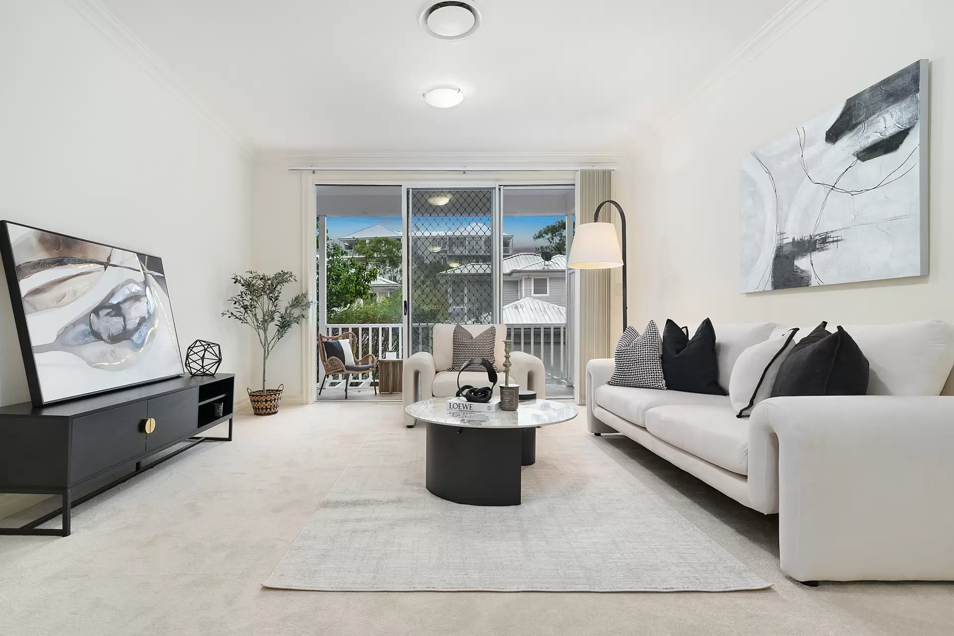 210/16 Fairwater Close, Breakfast Point For Sale by Richard Matthews Real Estate - image 2