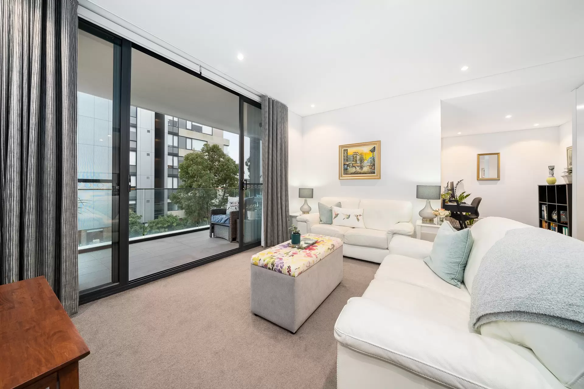 305/2 Northcote Street, Mortlake For Sale by Richard Matthews Real Estate - image 1